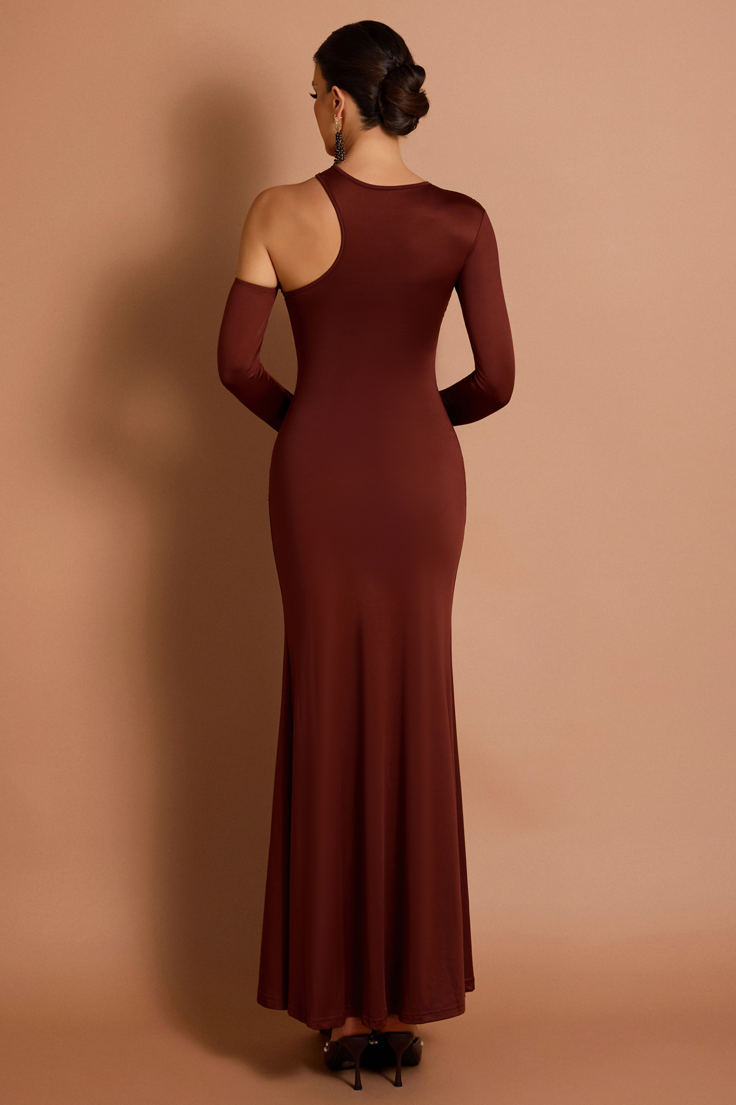 Solid Knotted Cut-Out Gathering Maxi Dress