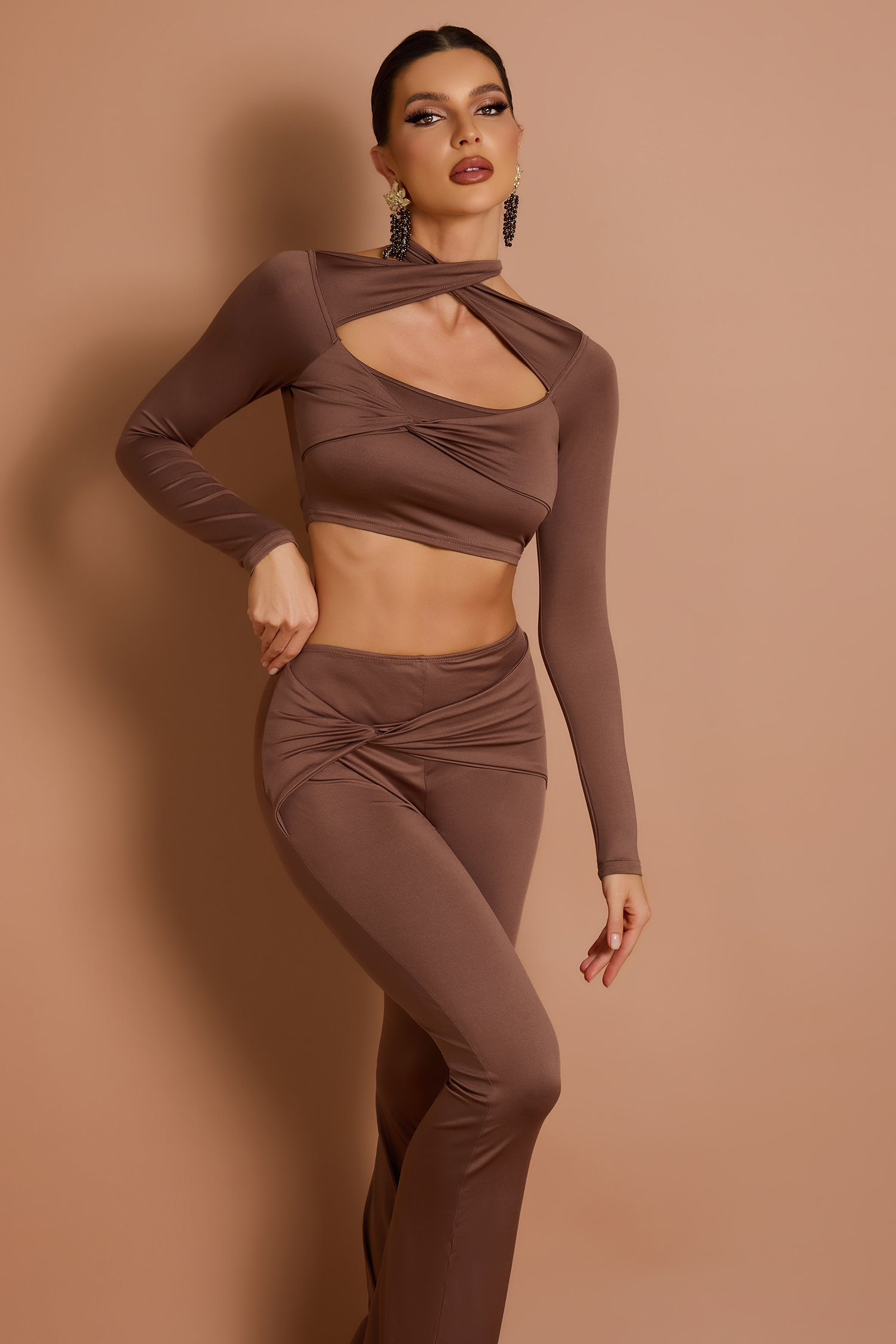 Solid Long Sleeve Halter Neck Top & Knotted Pants Set