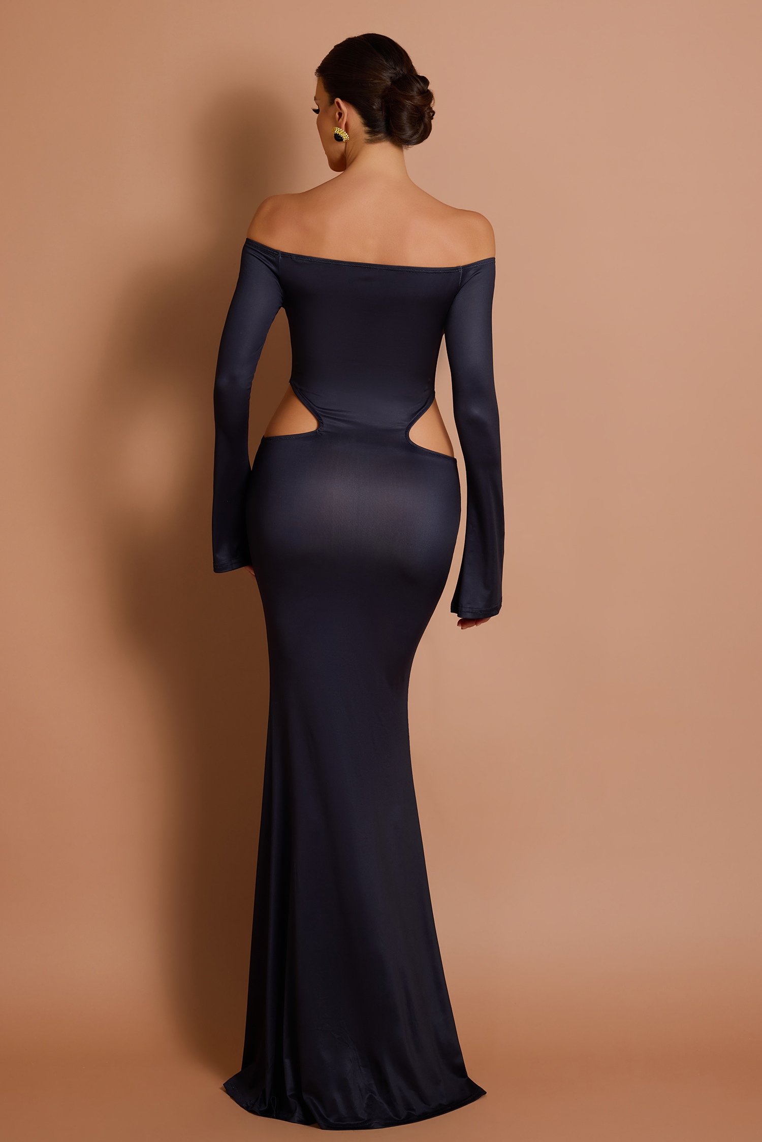 Shell Print Knotted Off-Shoulder Maxi Dress