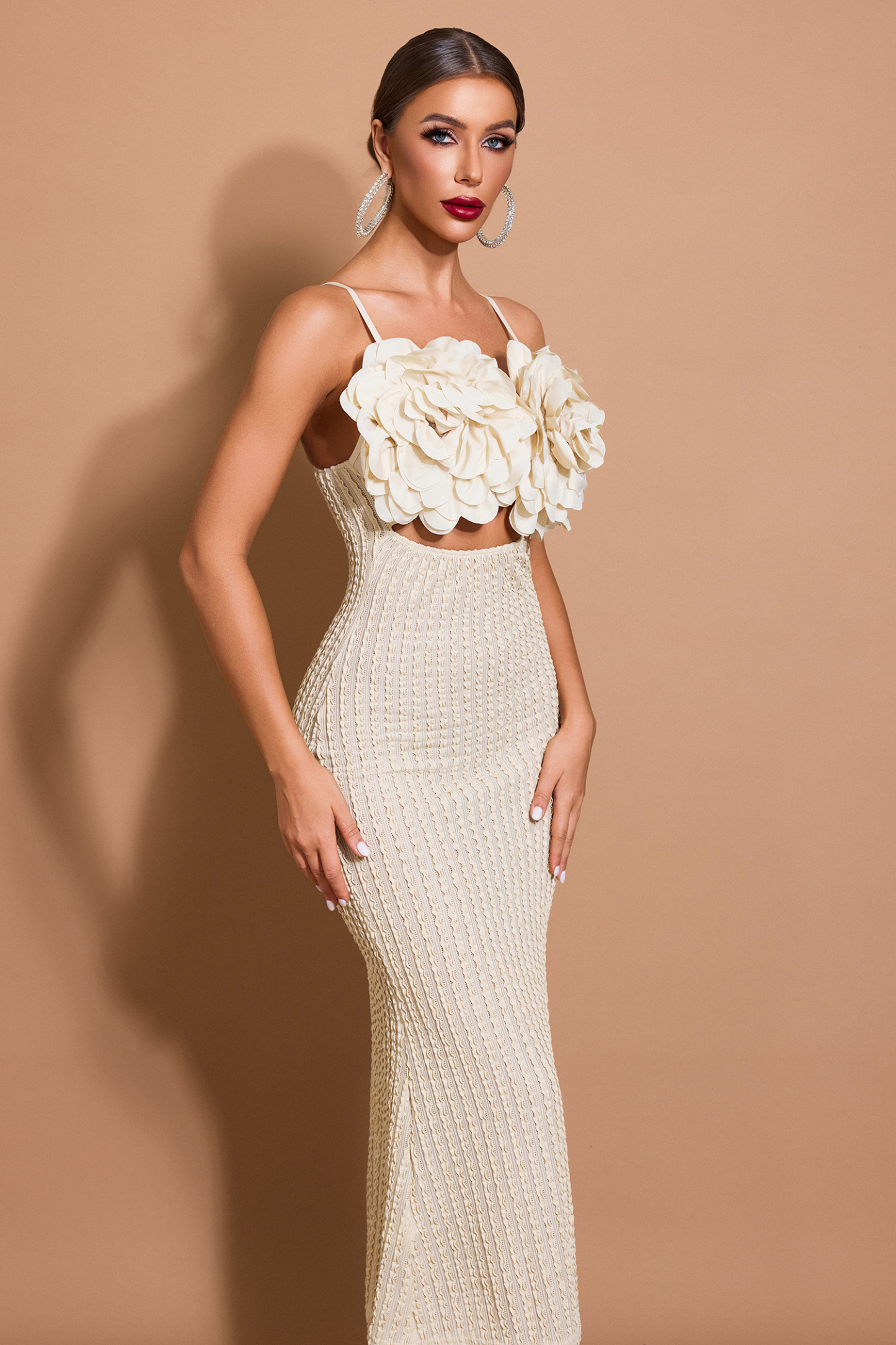 3D Flower Pleated Backless Midi Dress