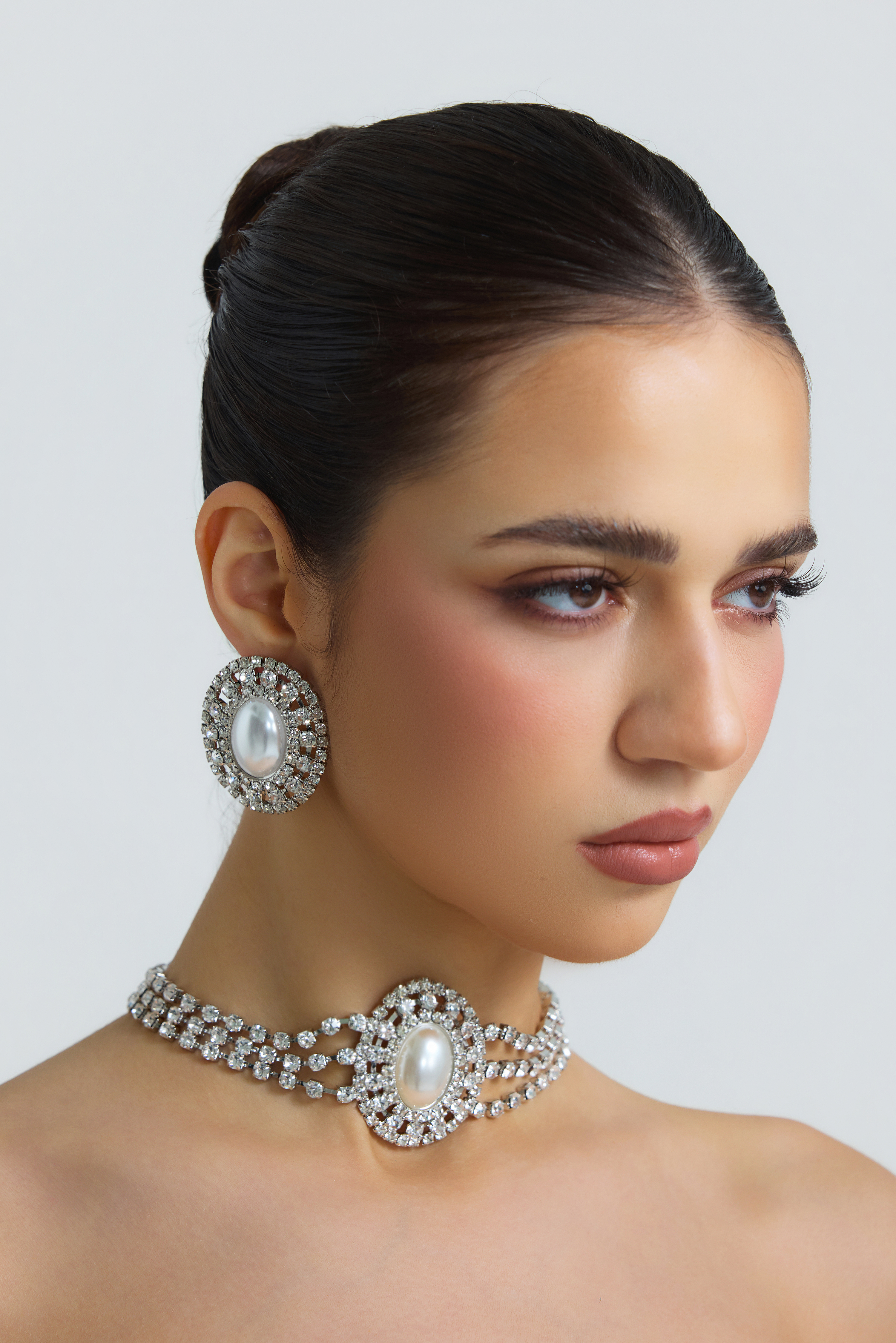 Faux Diamond Splicing Pearl Stud Earrings & Tassel Necklace Set