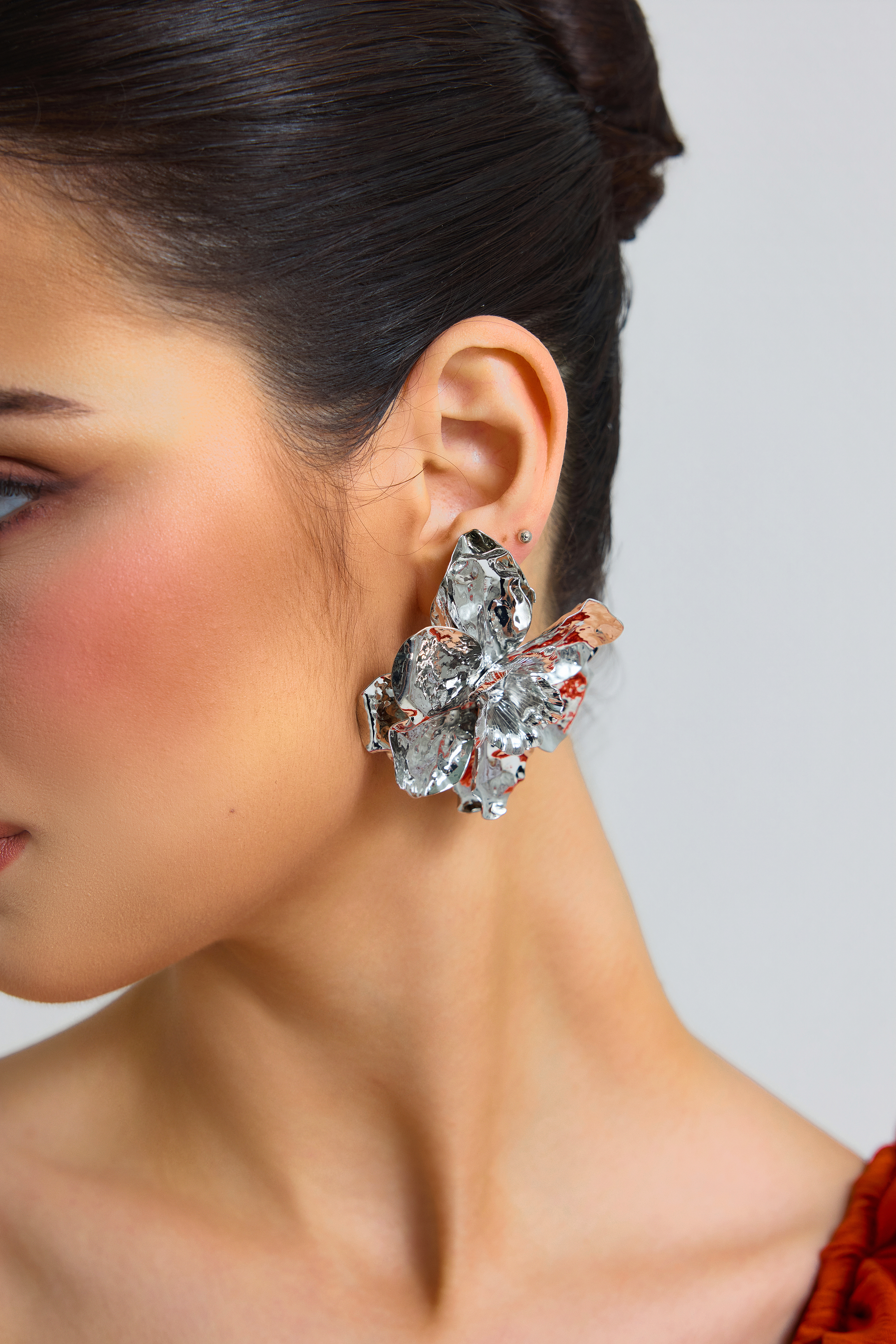 Flower Shape Metal Earrings