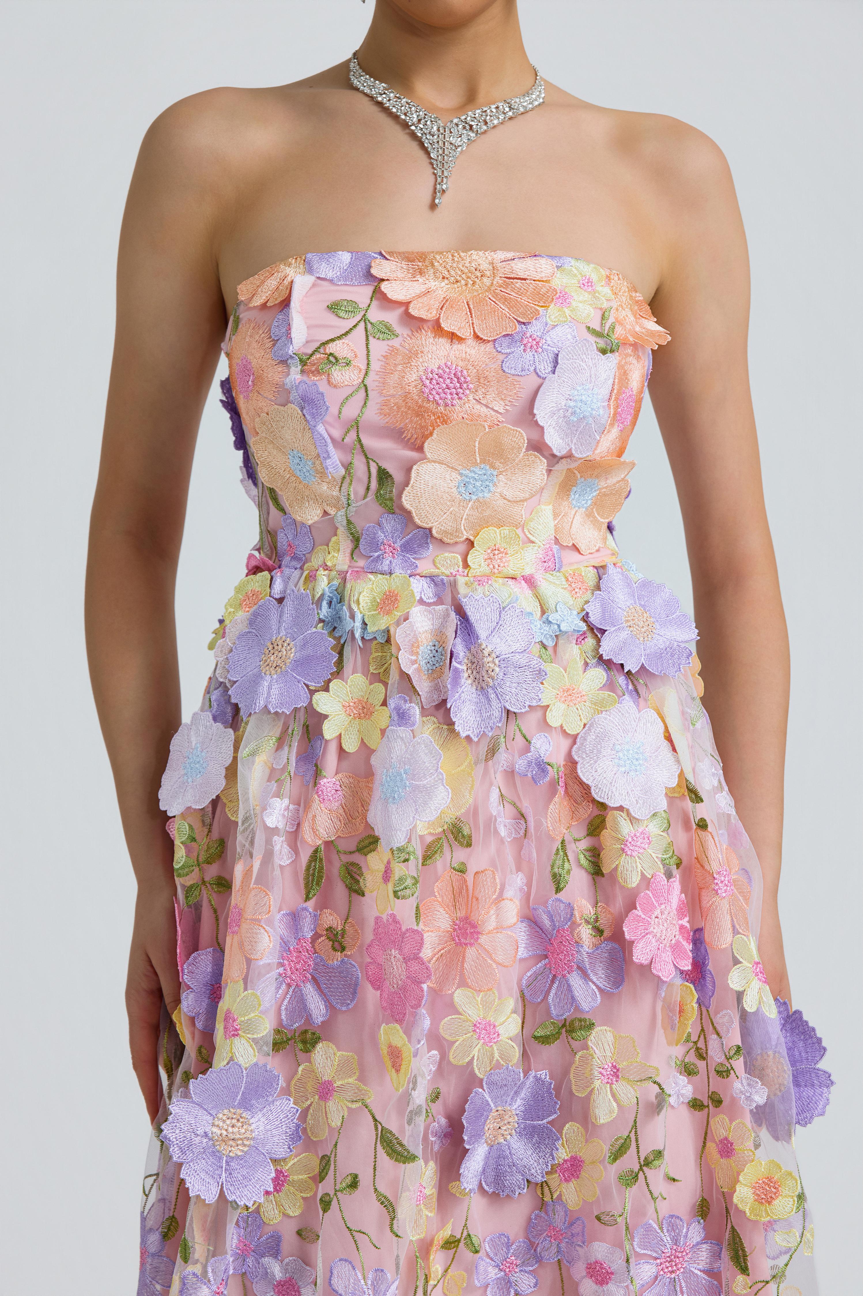 Tulle 3D Floral Strapless Midi Dress