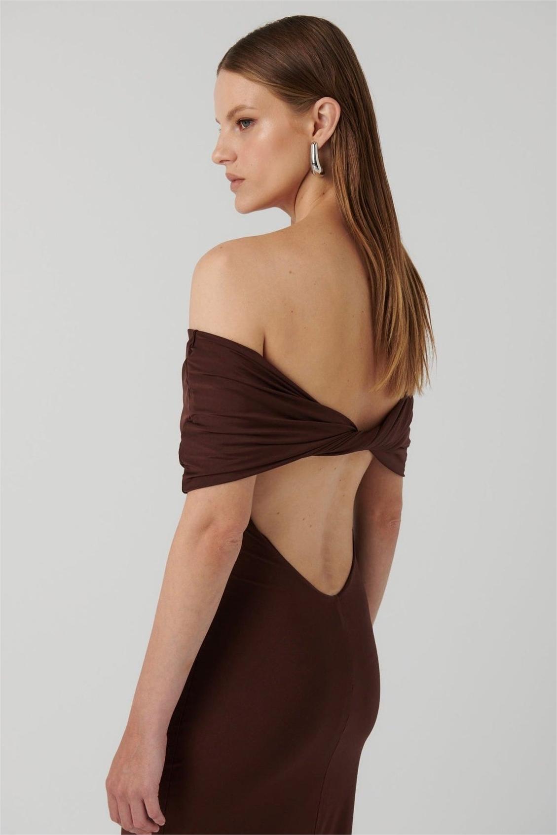 Solid Off-Shoulder Knotted Maxi Dress