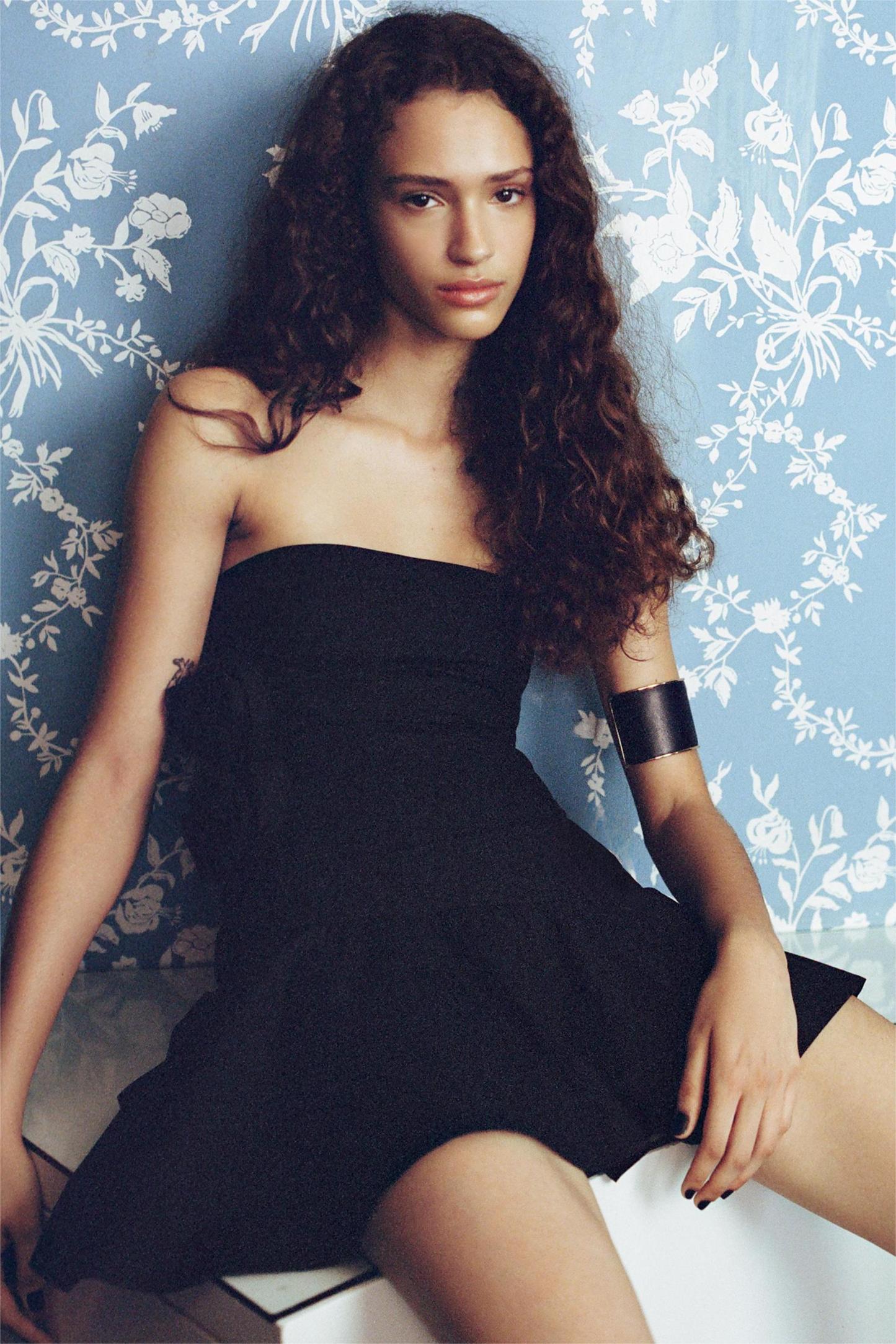 3D Flower Solid Strapless Mini Dress