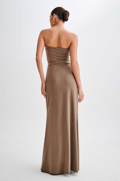 Solid Strapless Ruched Midi Dress
