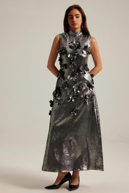 Metallic Fabric 3D Flower Sleeveless Midi Dress