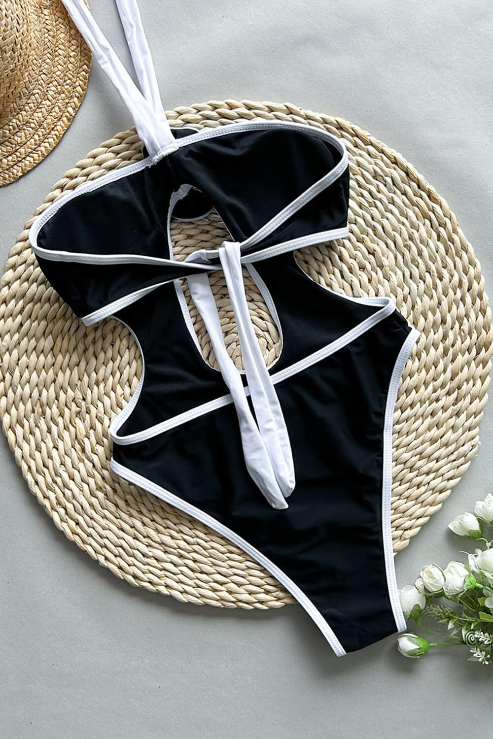 3D Flower Contrast Color Cut-Out One Piece Swimsuit