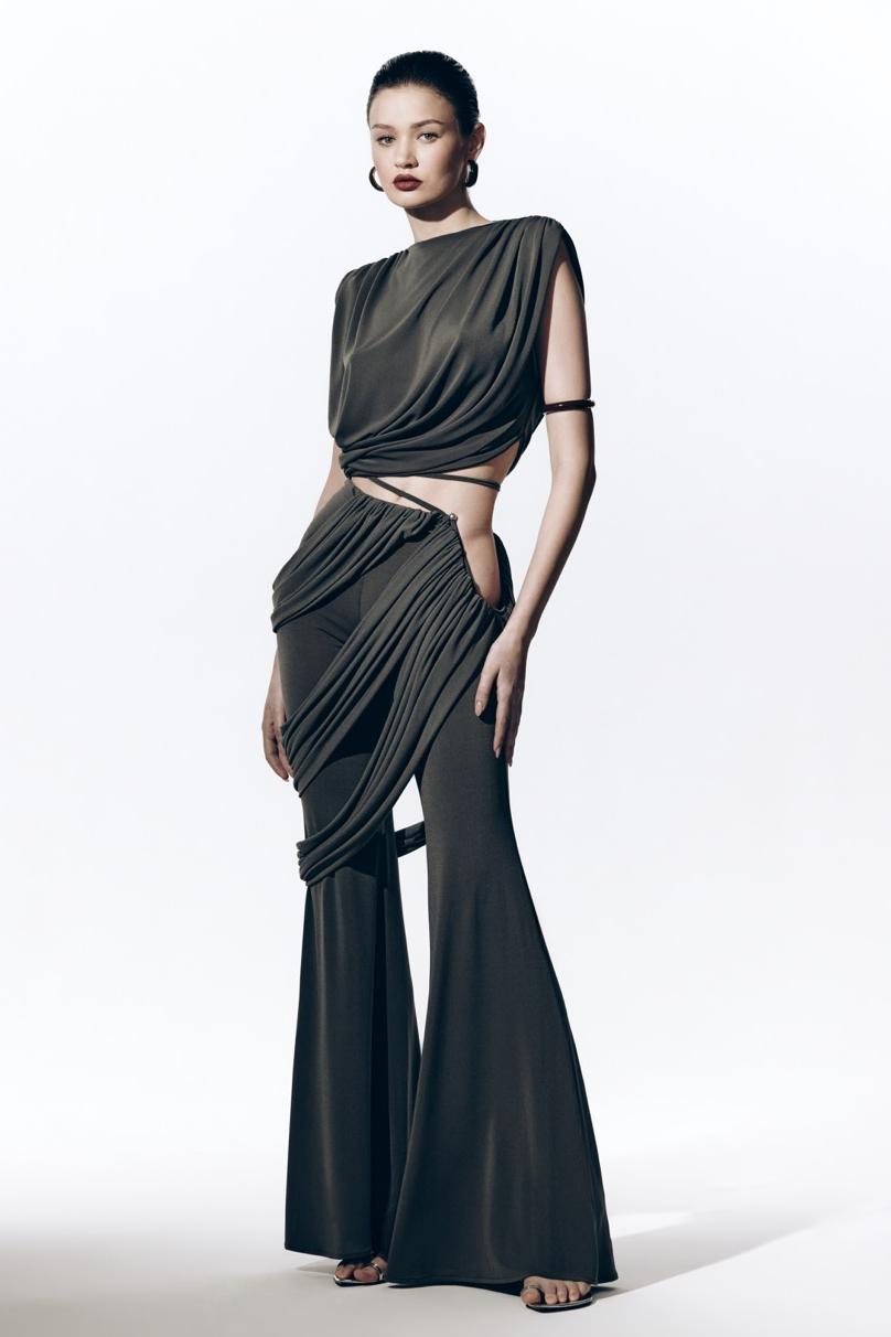 Solid Sleeveless Gathering Top & Low Waist Ruched Pants Set