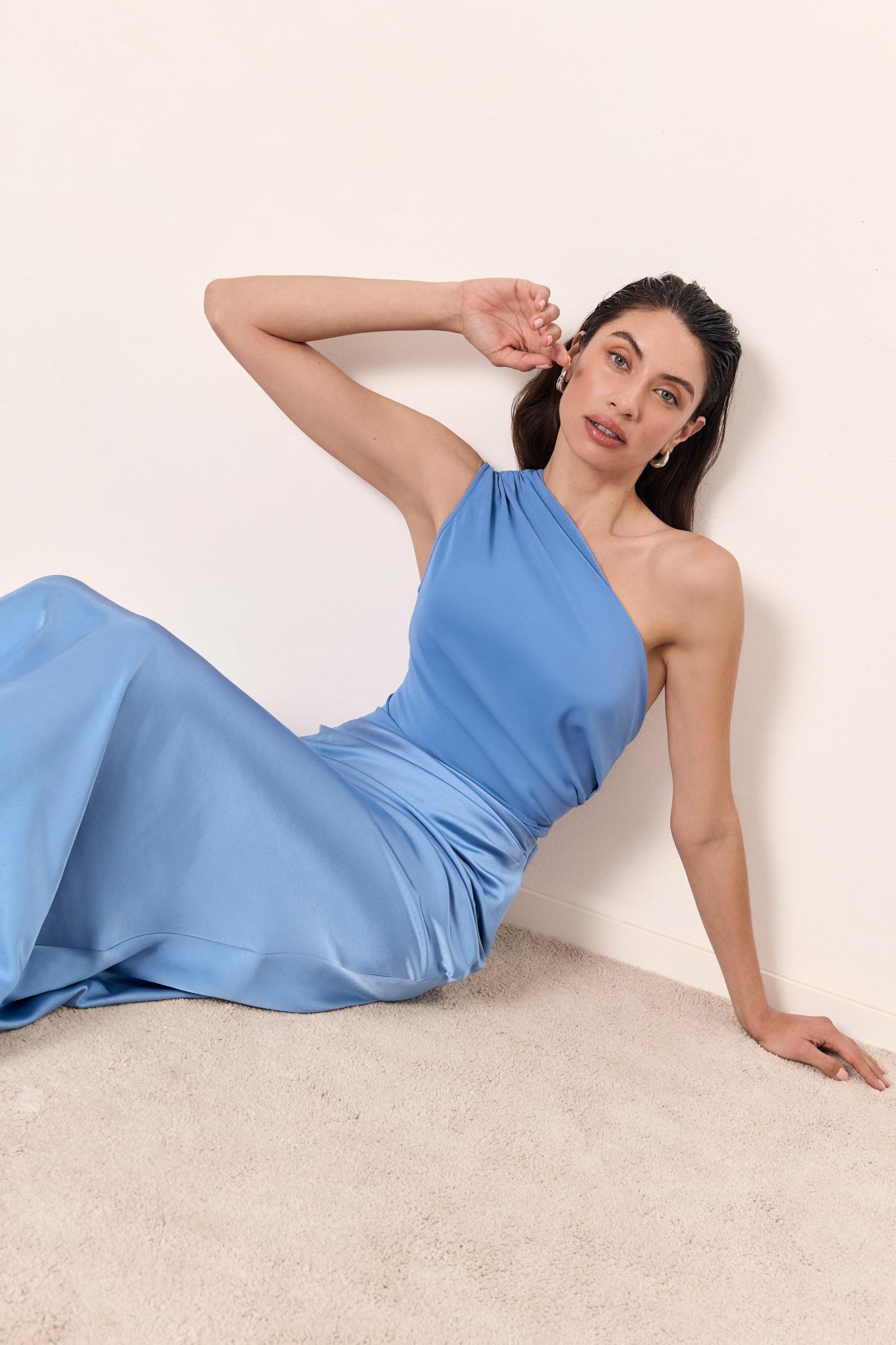 Satin Splicing One-Shoulder Ruched Maxi Dress