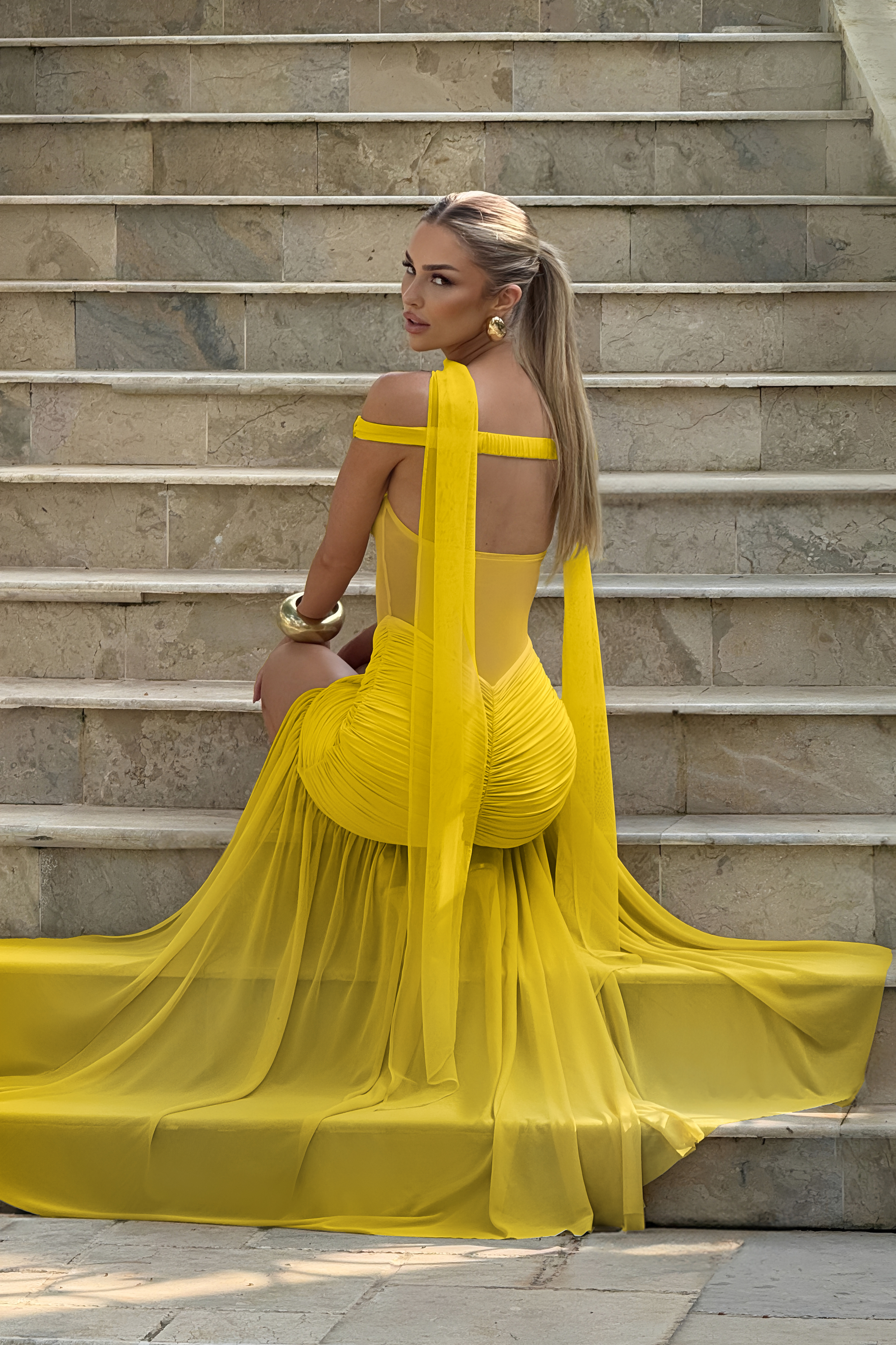 Mesh Off-Shoulder Gathering Maxi Dress