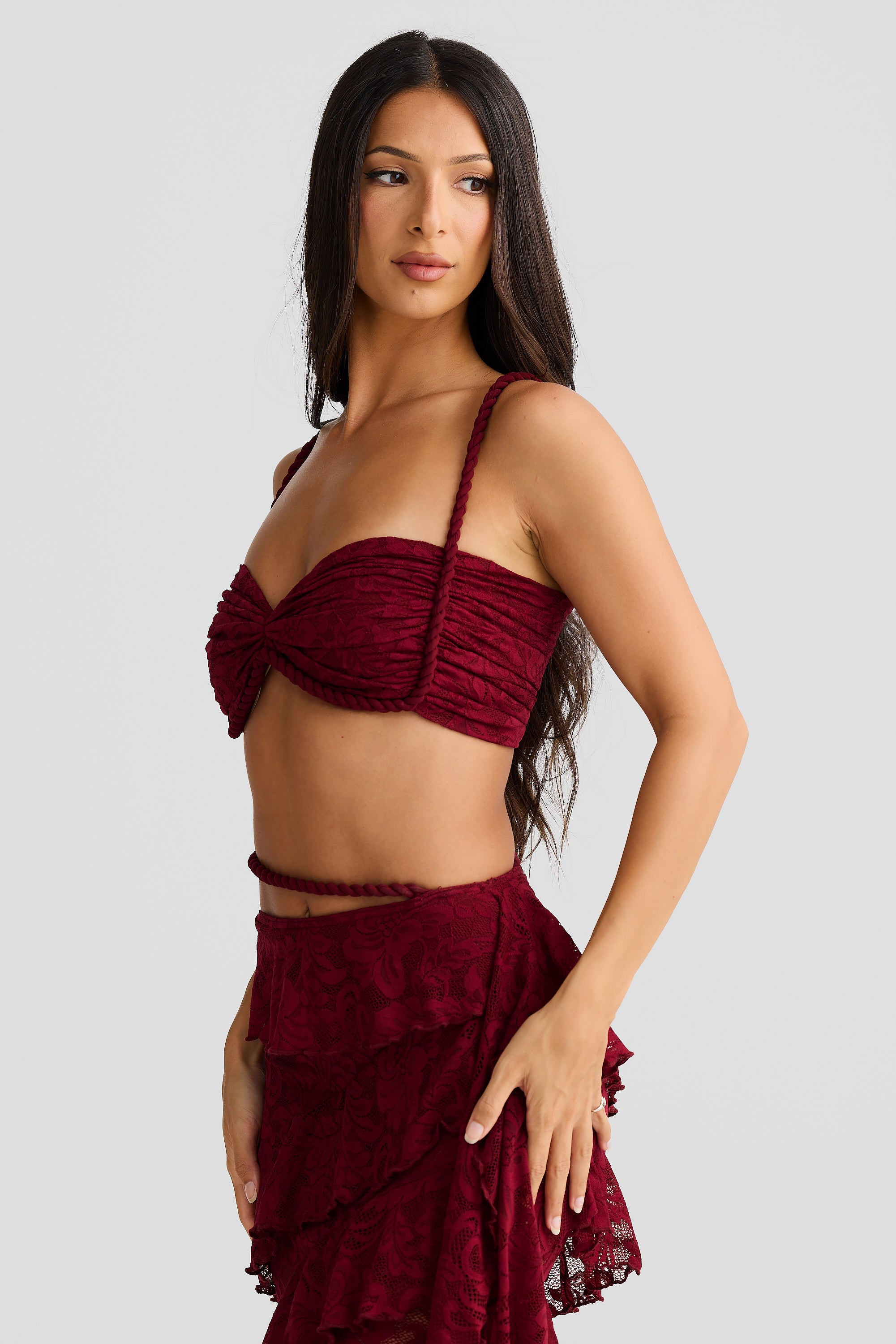 Lace Gathering Sleeveless Top & Ruffle Low Waist Maxi Skirt Set
