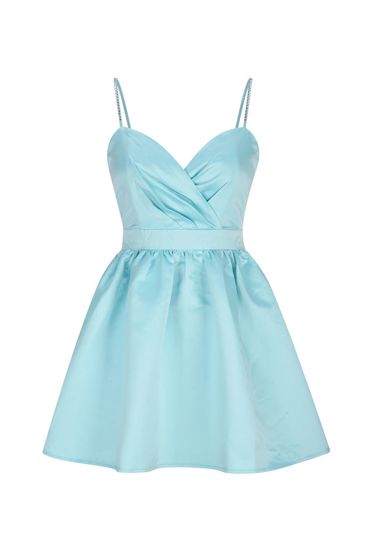 Minivestido lencero con escote corazón y pedrería