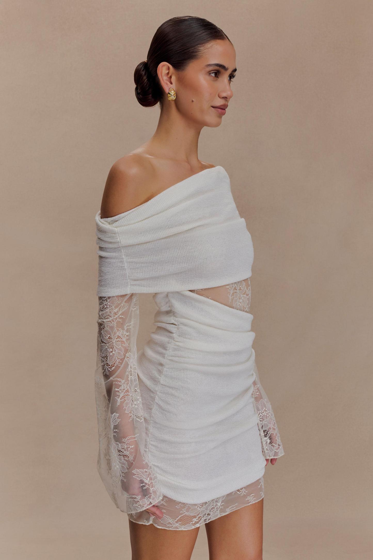 Knit Splicing Lace Long Sleeve Mini Dress