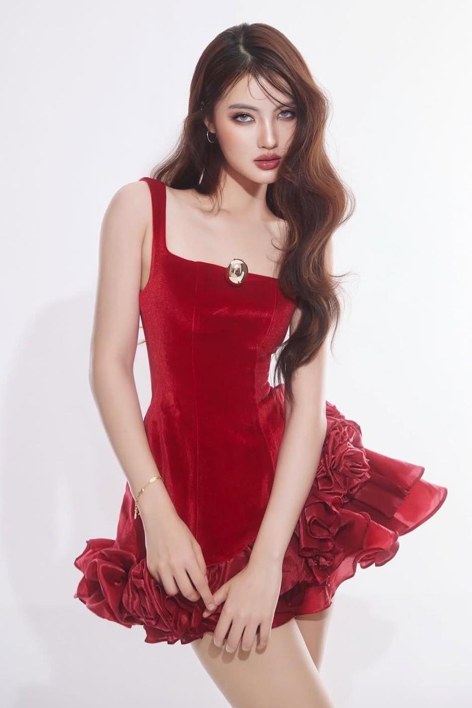 Velvet Metal Decorations 3D Flower Mini Dress