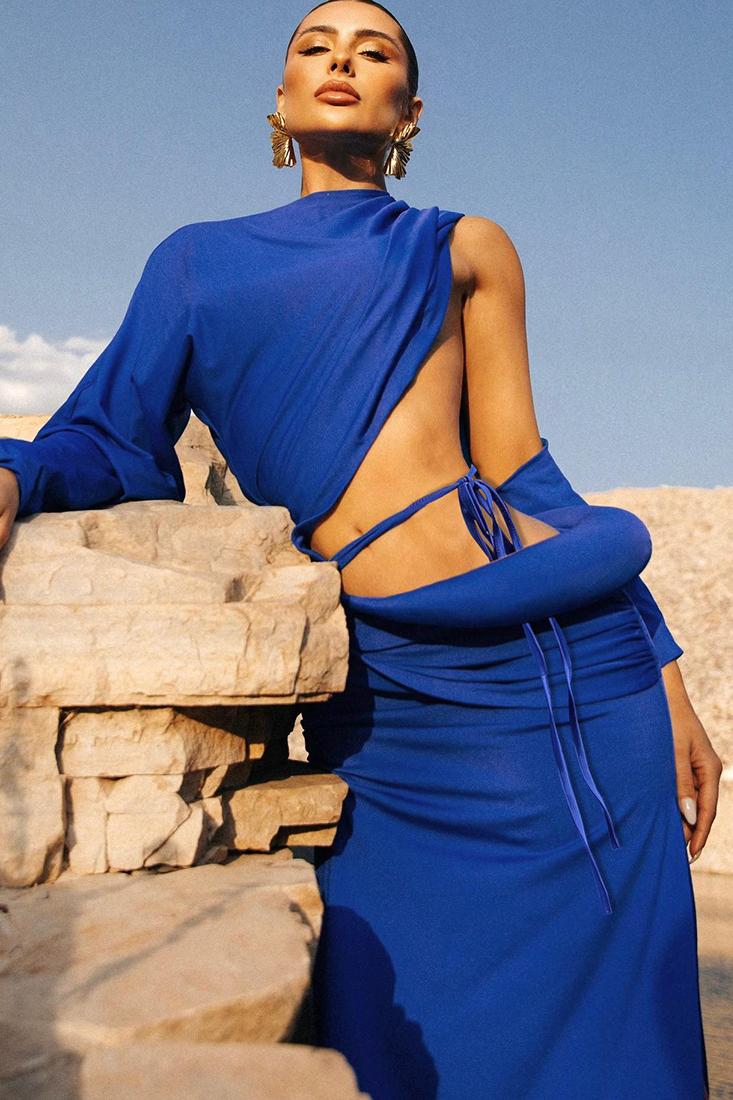 Round Neck Cut-Out Tie-Up Maxi Dress