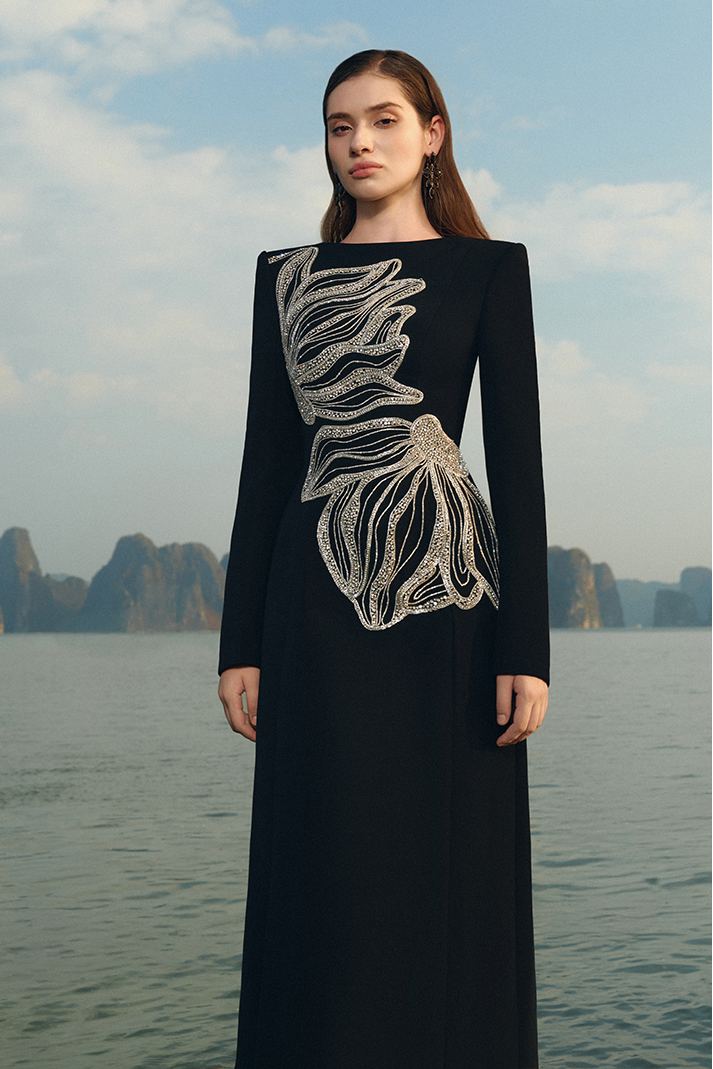 Bandage Rhinestone Long Sleeve Maxi Dress