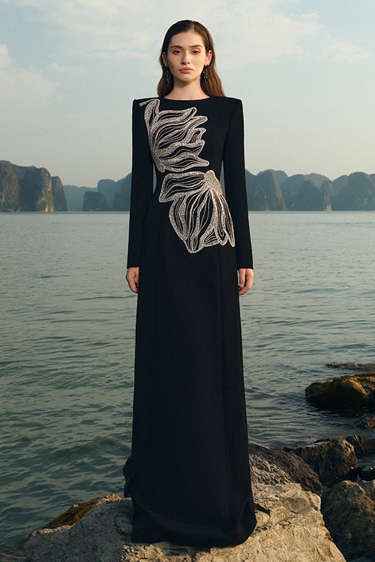 Bandage Rhinestone Long Sleeve Maxi Dress