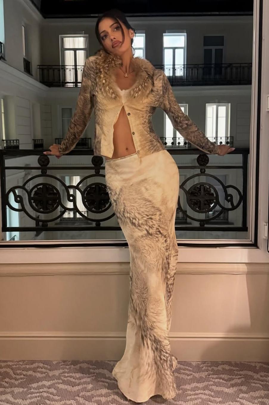 Faux Fur Neck Long Sleeve Top & Hight Waist Maxi Skirt Set