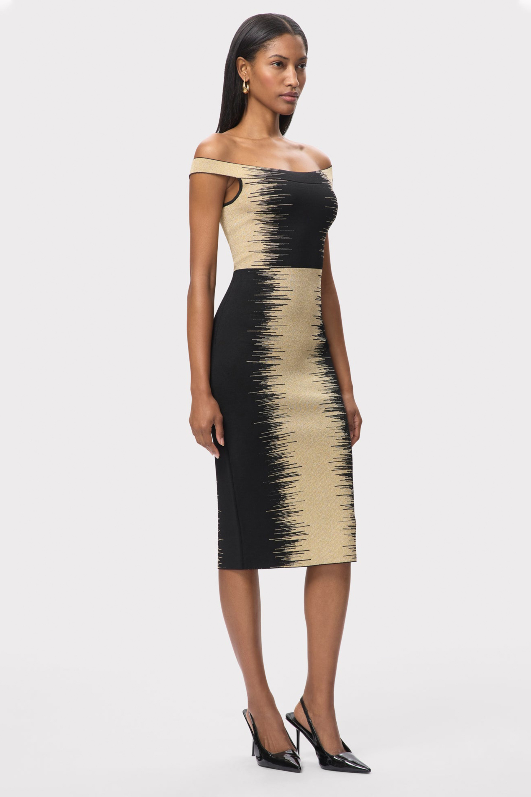 Contrast Color Bandage Off-Shoulder Midi Dress