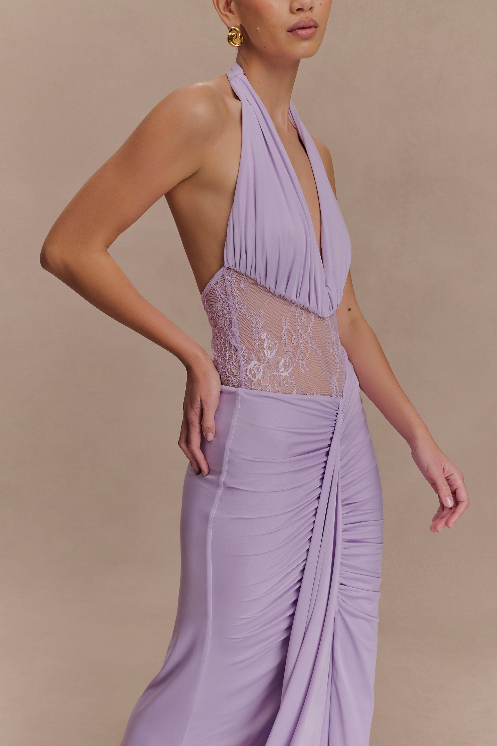 Jersey Splicing Lace Halter Neck Gathering Maxi Dress