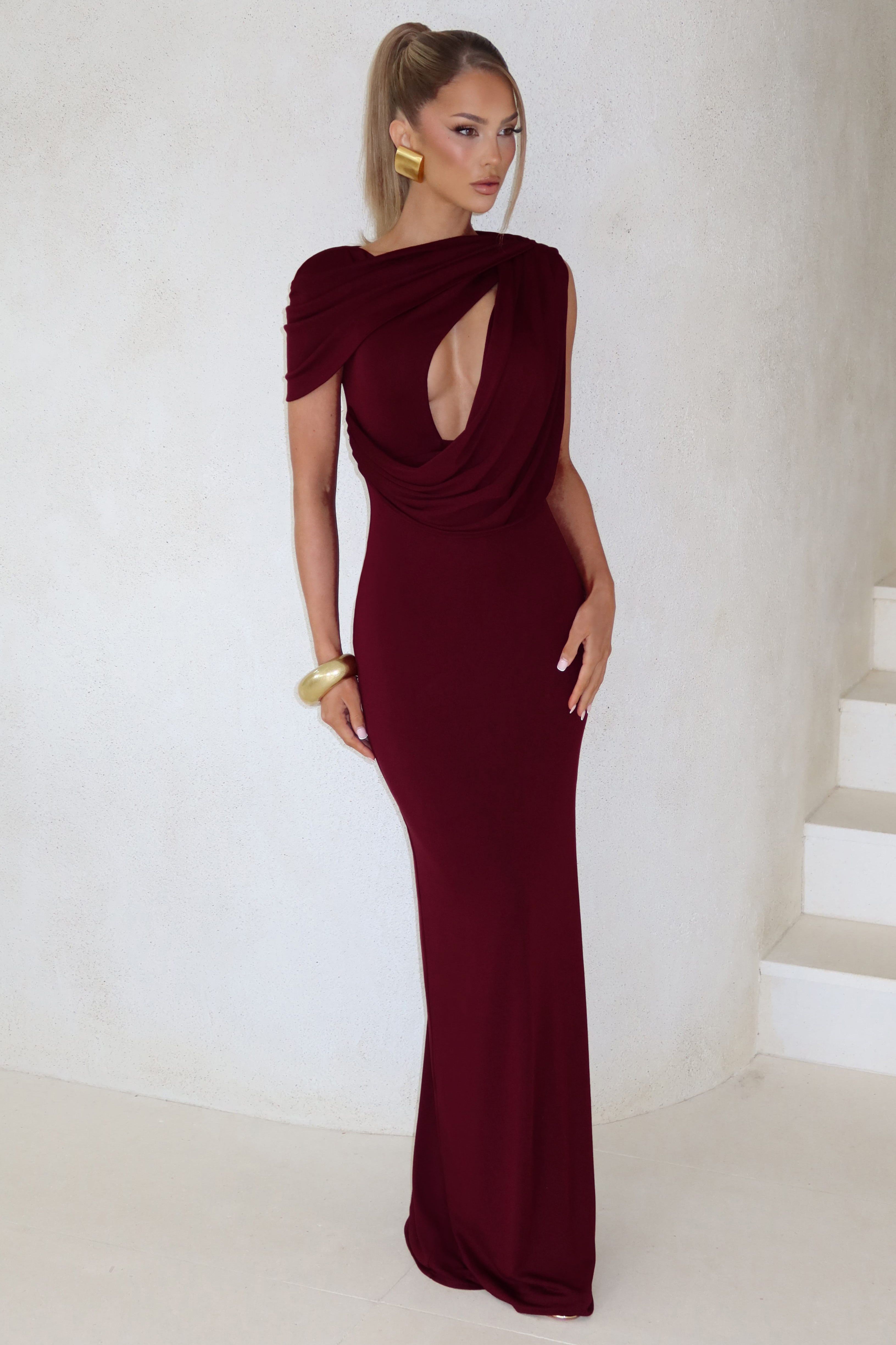 Jersey Cut-Out Asymmetrical Sleeve Maxi Dress