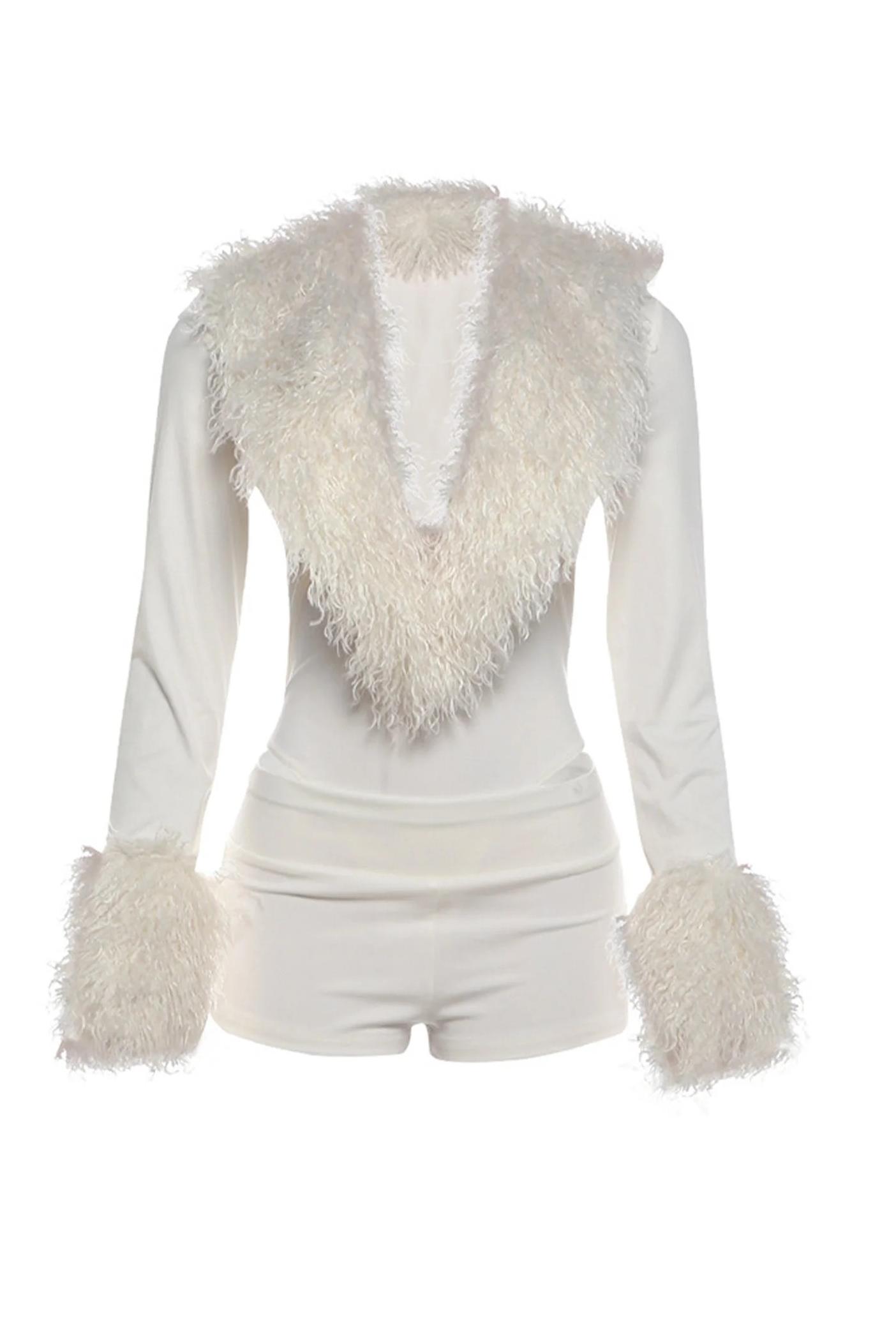 Jersey Splicing Faux Fur Fabric V-Neck Bodysuit & Low Waist Shorts set