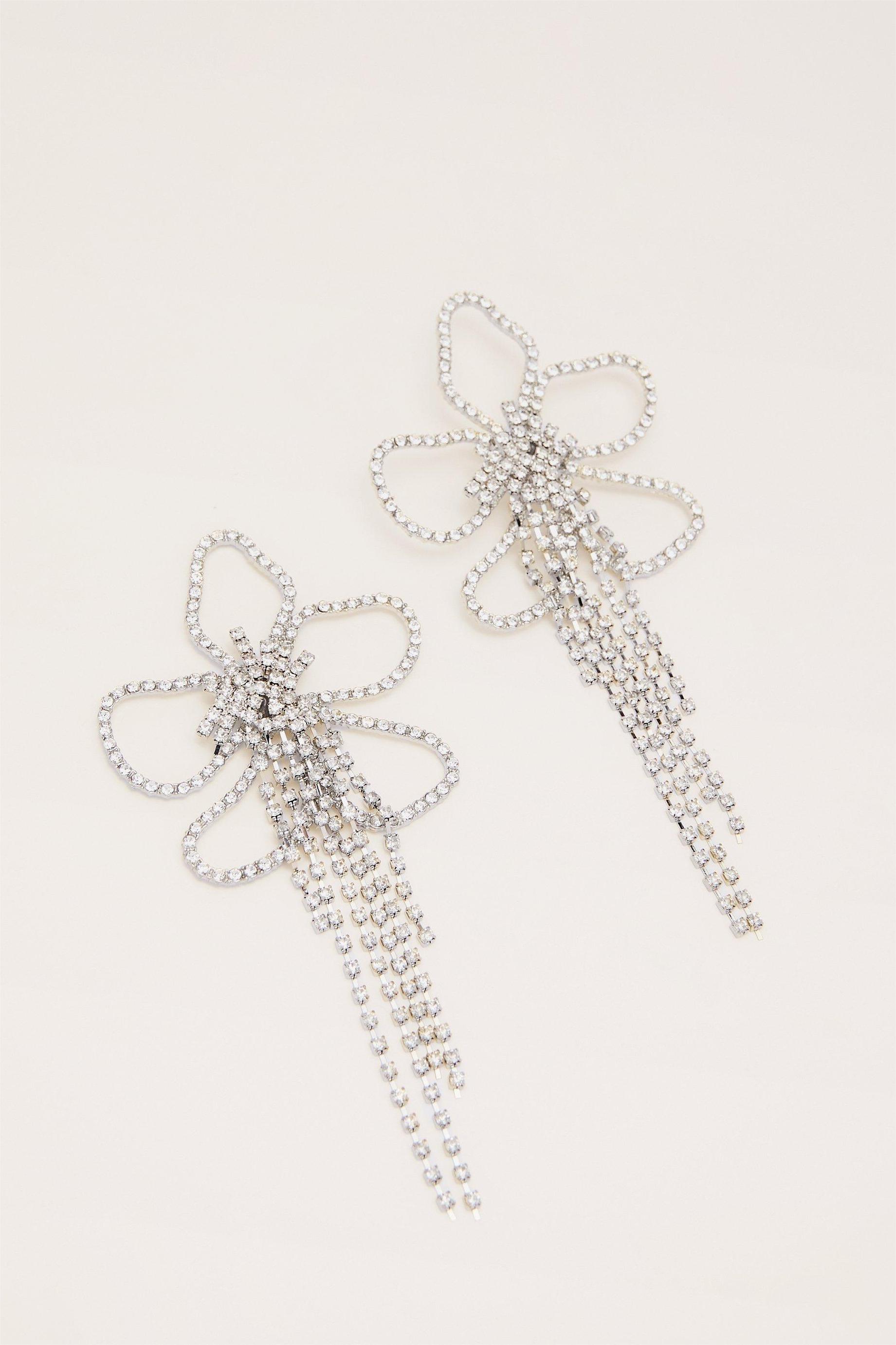 Flower Shape Tassel Earrings