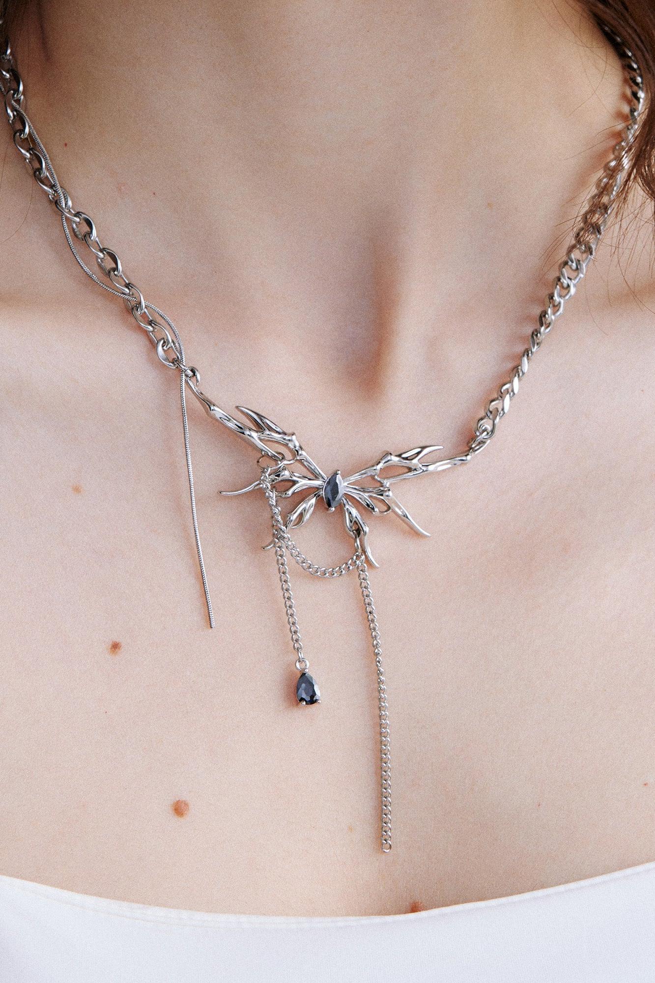 Metal Butterfly Tassel Necklace