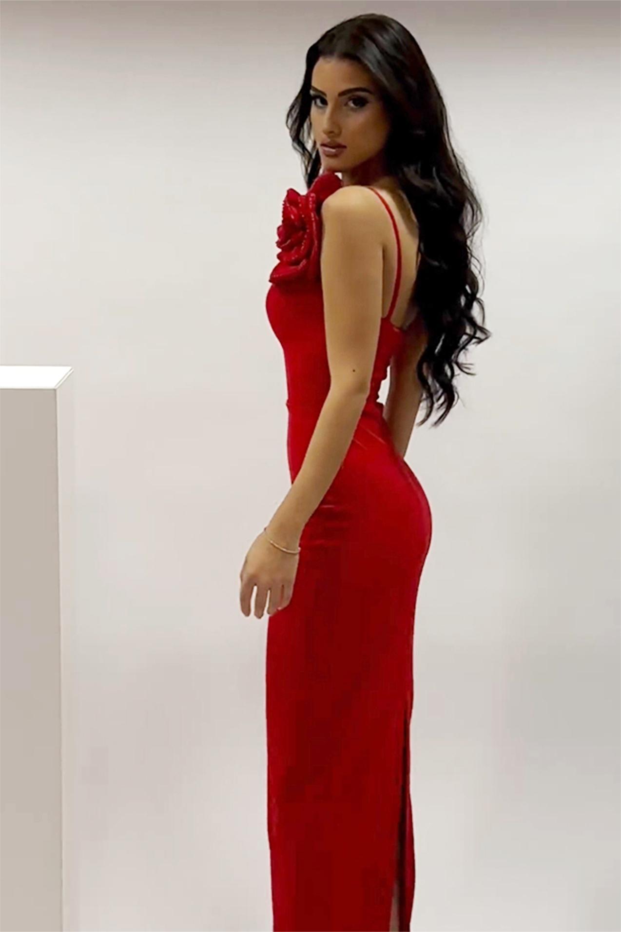 3D Flower One-Shoulder Bodycon Maxi Dress