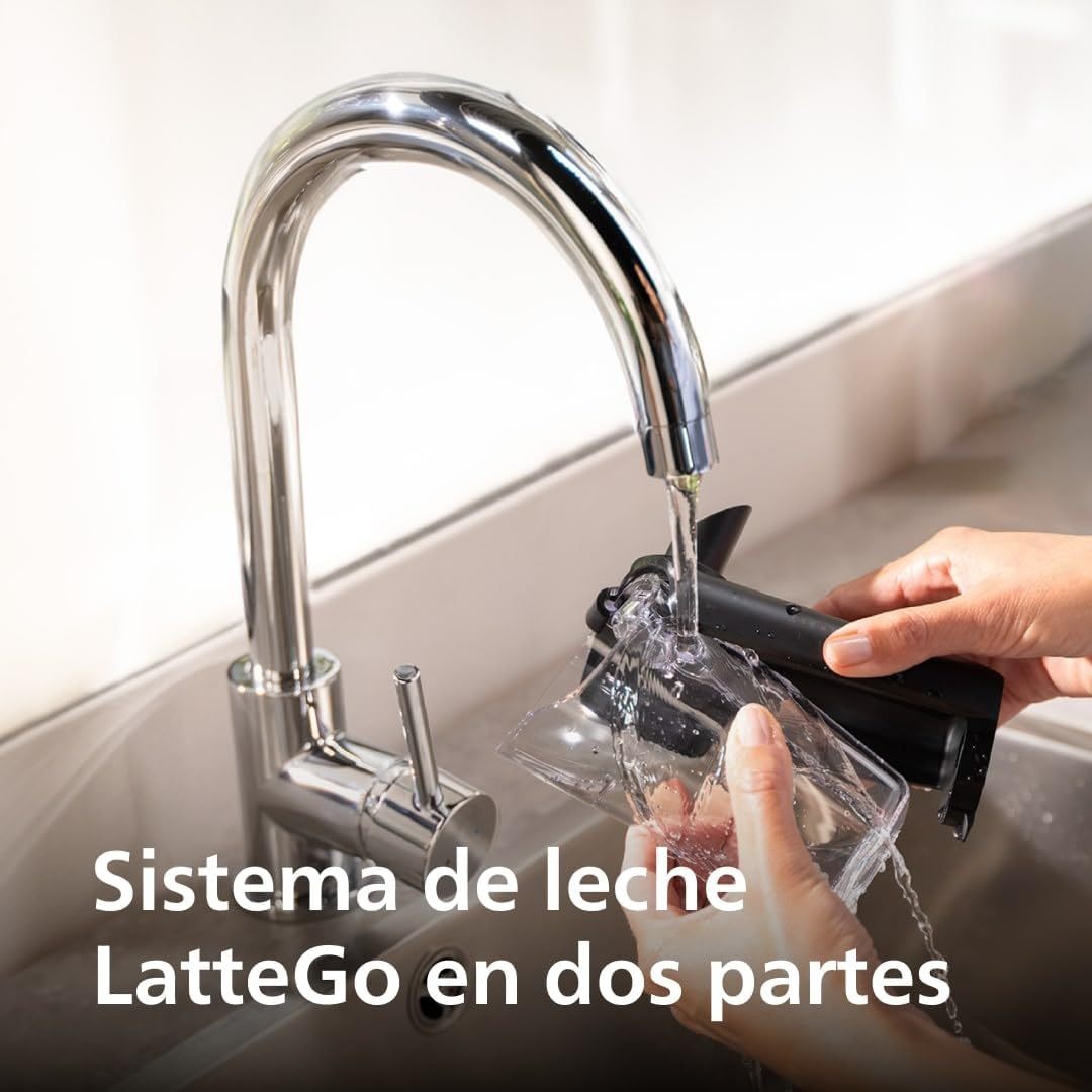 Philips Cafetera Totalmente Automática Serie 5500 (EP5546/70)