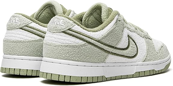 Nithtke Dunk Low SE Fleece Pack Honeydew