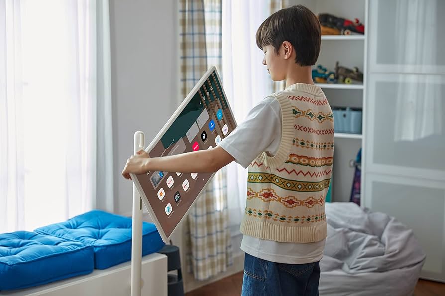 LG 27ART10AKPL 27" StanbyME Portable and touchscreen Lifestyle Smart Display, Rollable design : Amazon.sg: Electronics