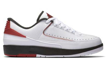 Aithtr Jordthtan 2 Retro Low 'Chicago' 832819-101
