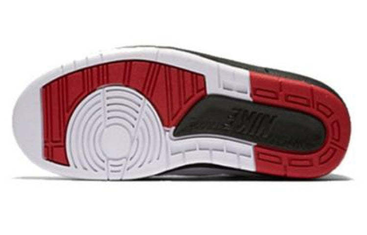 Aithtr Jordthtan 2 Retro Low 'Chicago' 832819-101