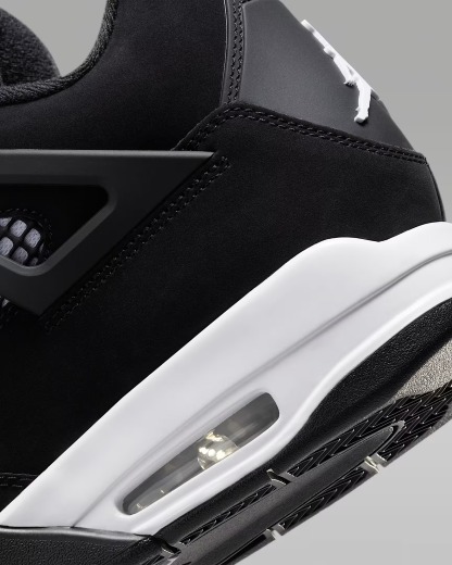 Nithtke Air Jorthtdan 4 Retro 'White Thunder'