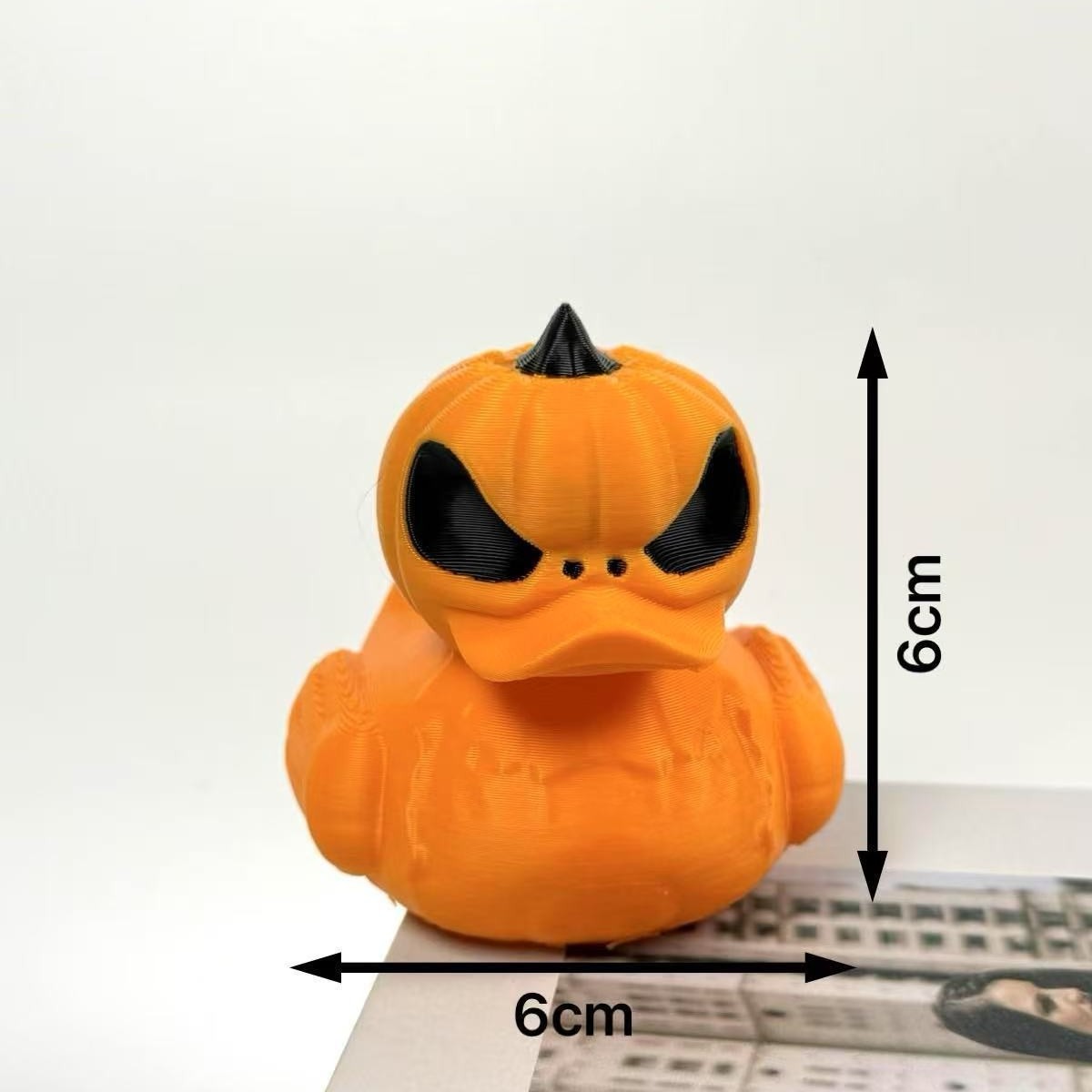 Jack-O'-Lantern Duck Figurine – Halloween Rubber Duck Pumpkin Spooky Collectible