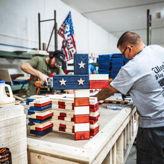 🔥Last Day Clearance Sale 61% OFF 🔥- American Wooden Flag Memorial Cross - Handmade by USA Veterans