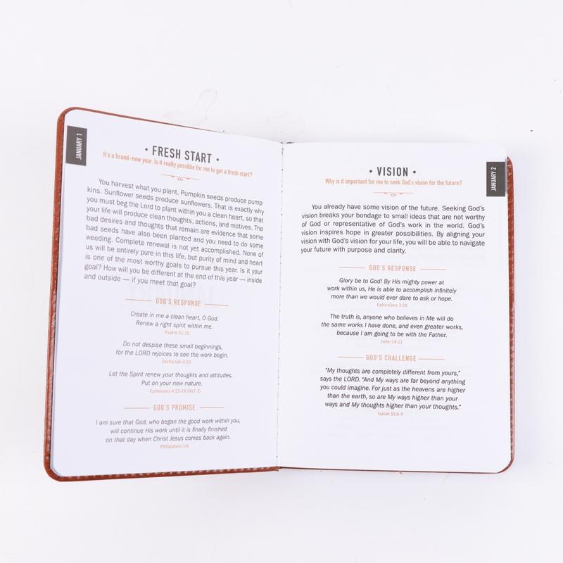 One Minute with God for Men, 365 Days Devotional Journal, Portable Daily Reflections Book, Perfect Gift for Holidays Birthdays Christmas New Year One Minute with God for Men, 365 Days Devotional Journal, Portable Daily Reflections Book, Perfect Gift for Holidays Birthdays Christmas New Year