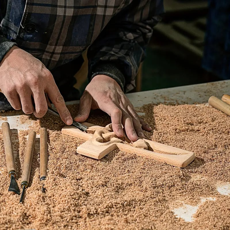 🔥Last Day Special Sale 49% OFF-❤️Intertwined Hearts Wooden Cross（Warehouse clearance）