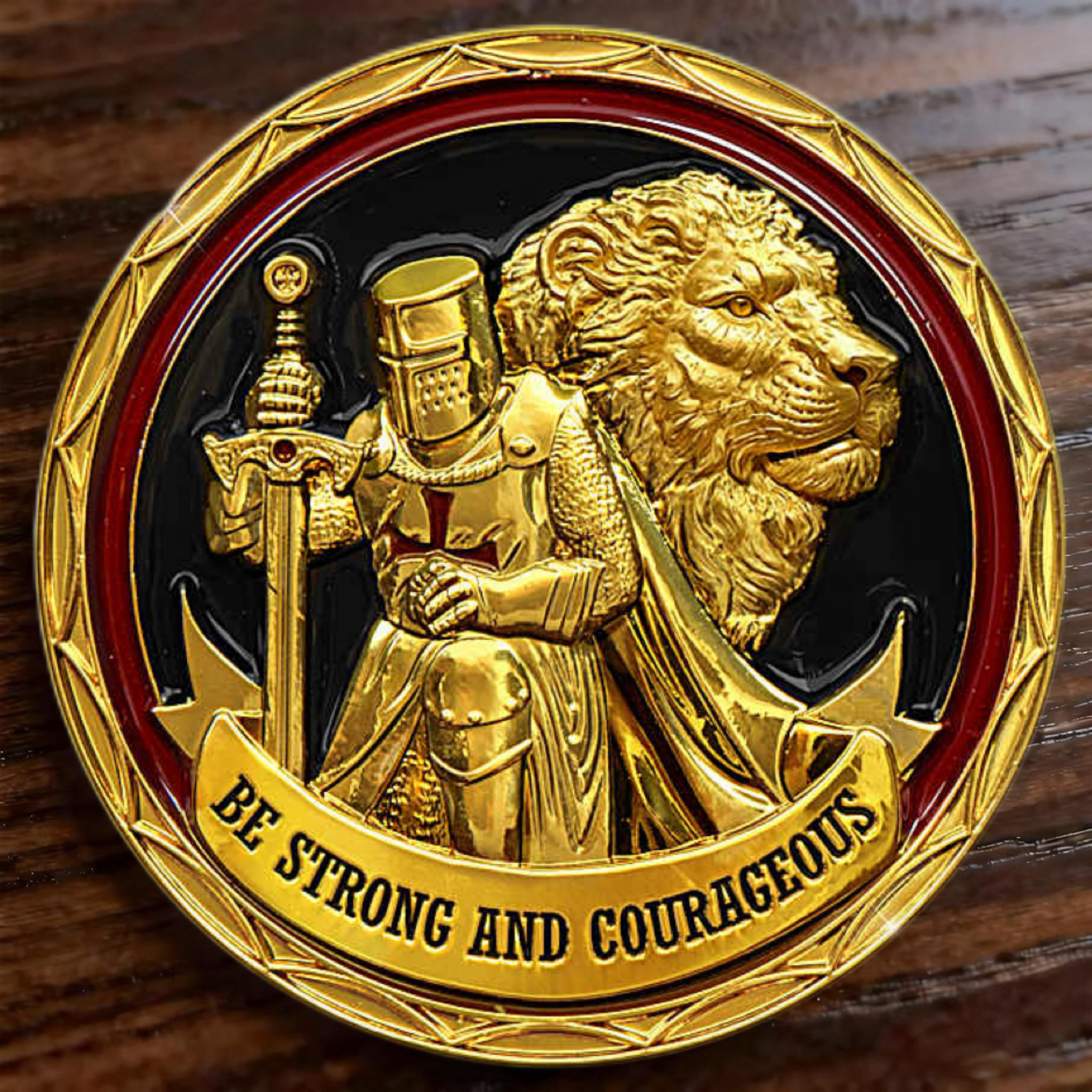 ✝️ Crusader Knight-Plated And Enameled Challenge Coins