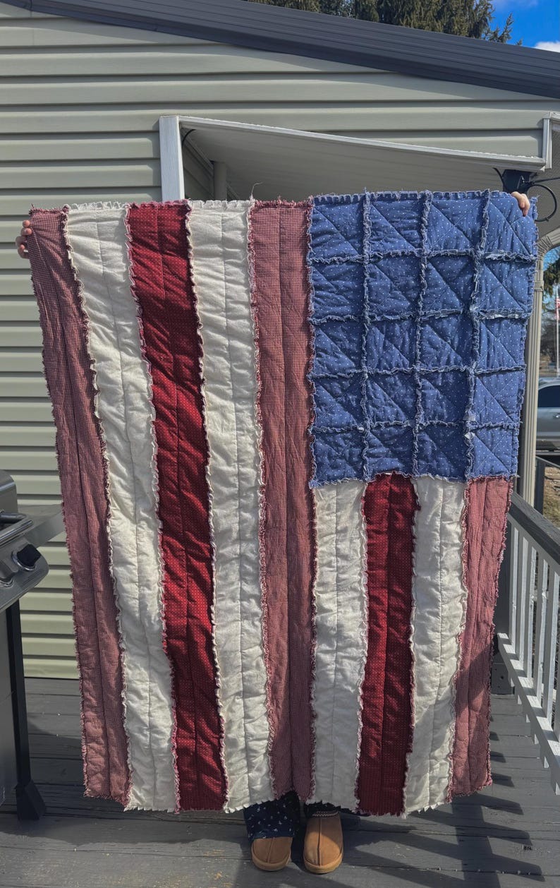 Patriotic American Flag Rag Quilt 