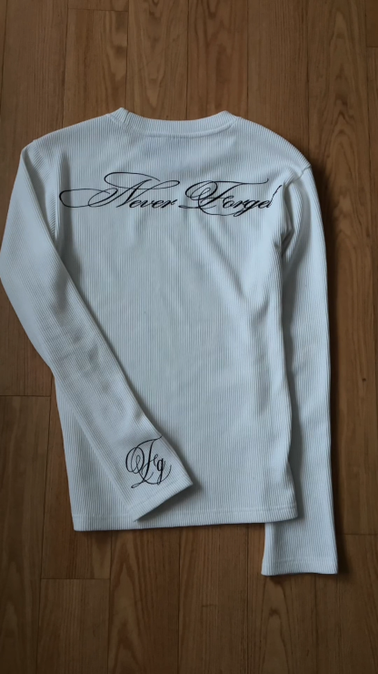Cursive Longsleeve