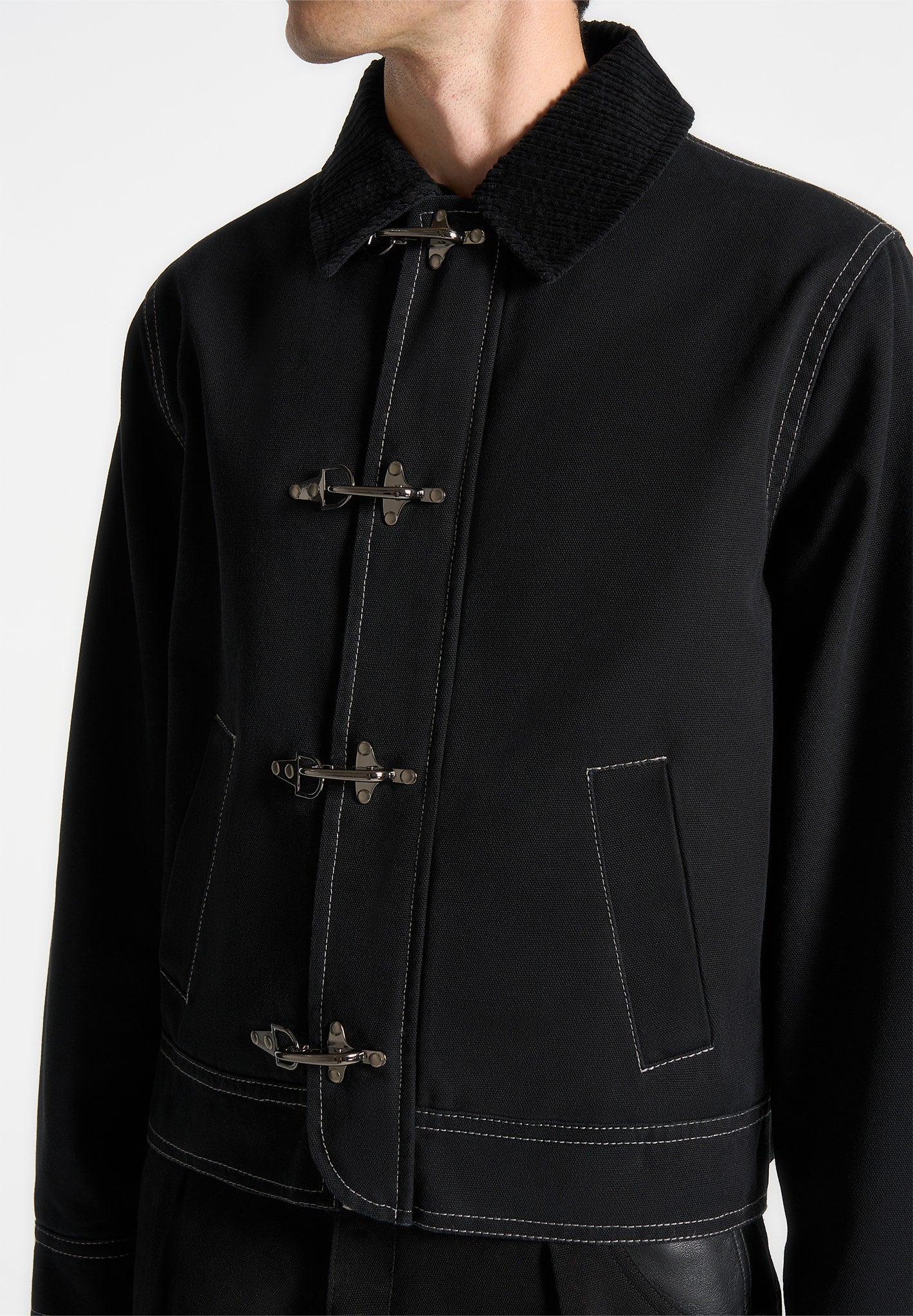 BLACK CONTRAST-STITCH GABARDINE BUCKLE JACKET