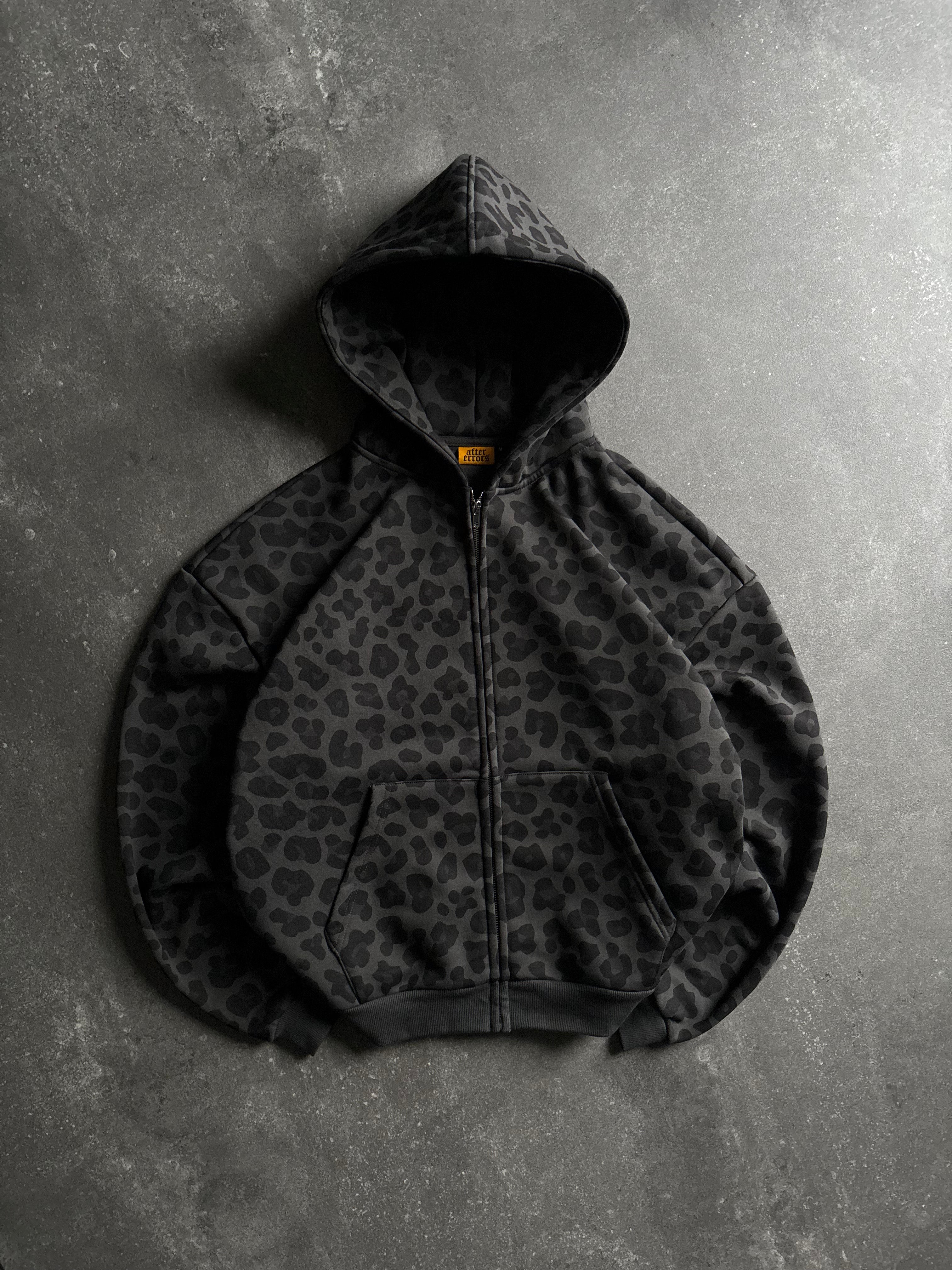 LEOPARD ZIP HOODIE