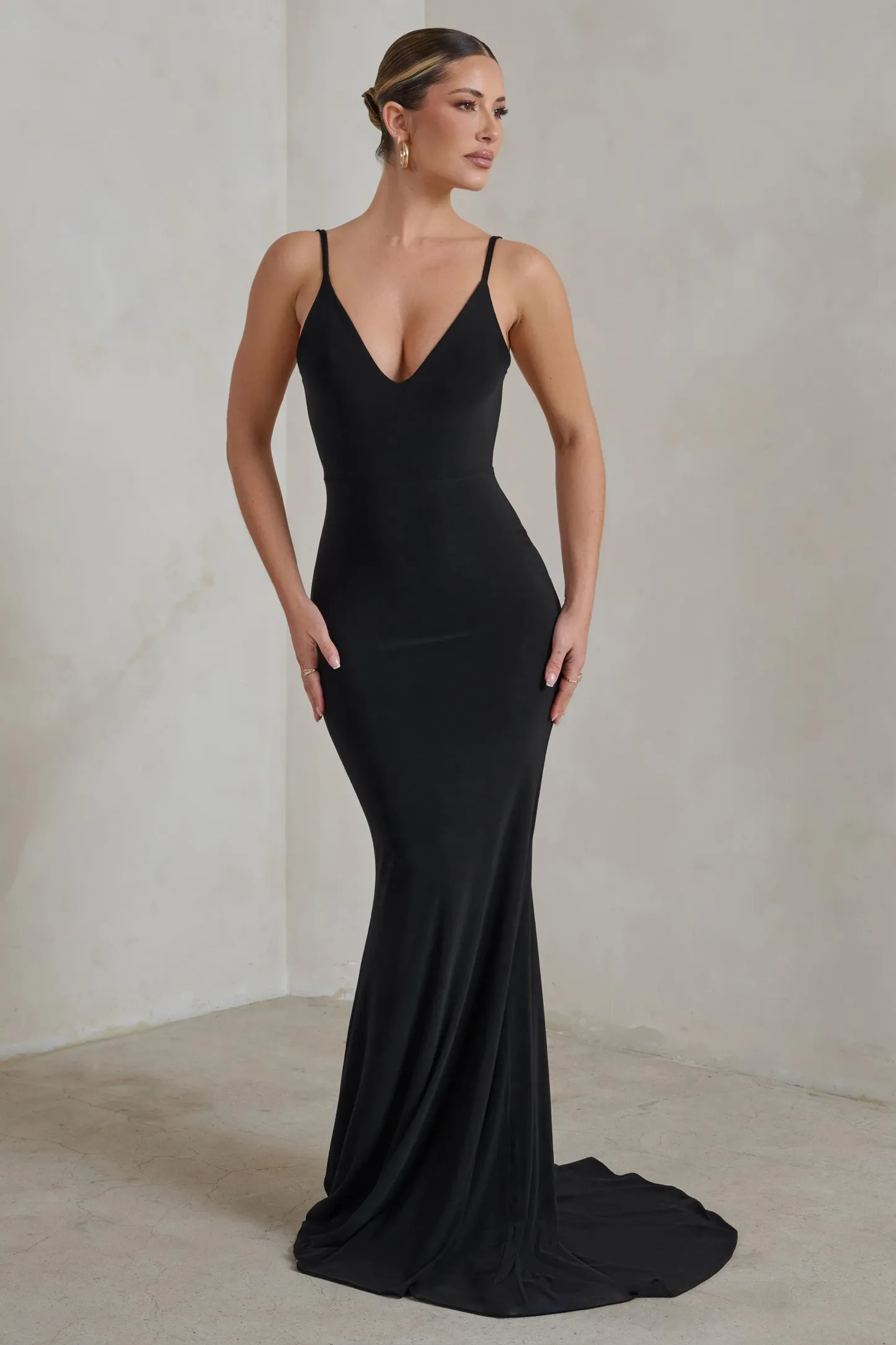Black Backless Knot Detail Fishtail Maxi Dress