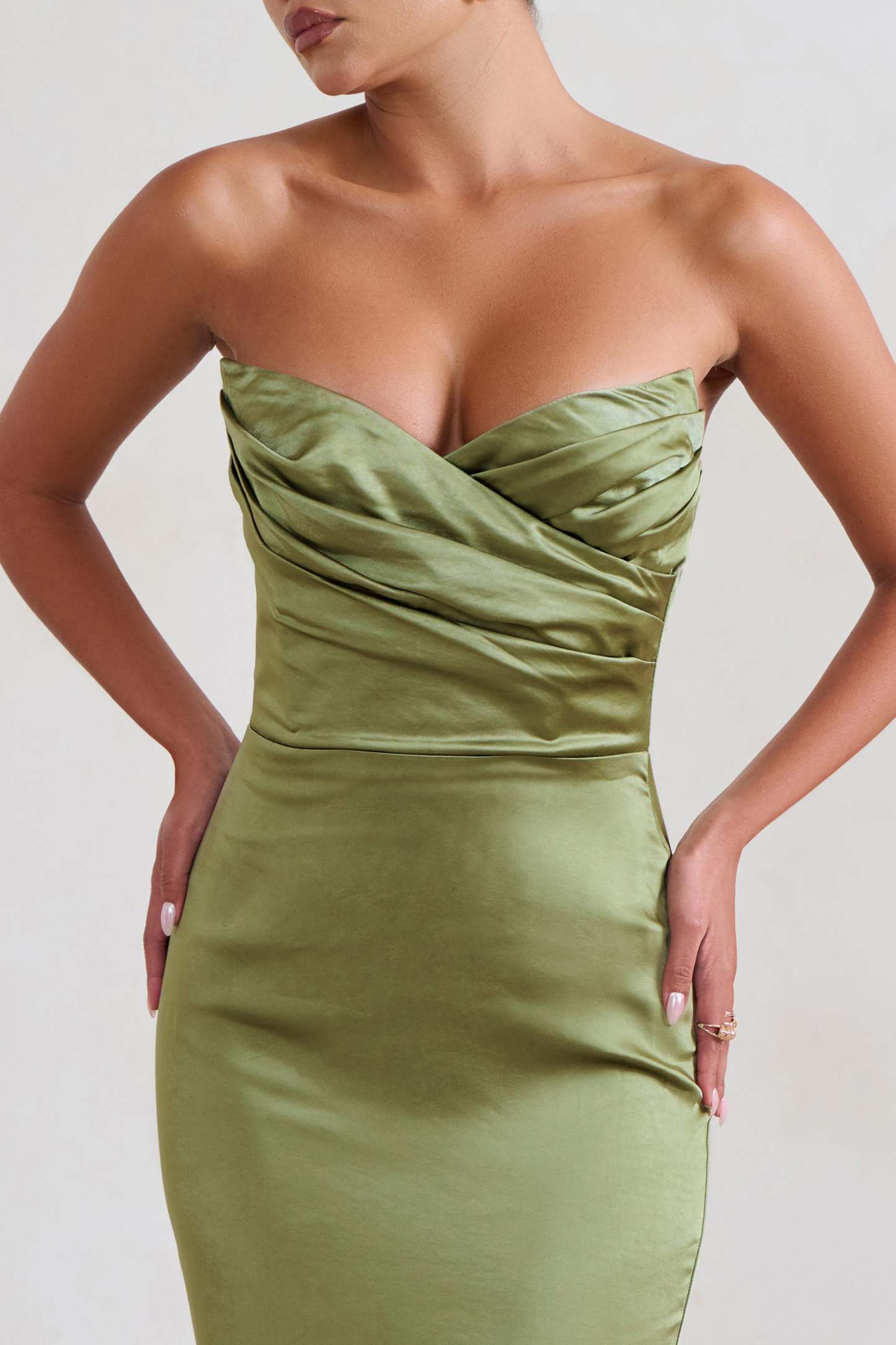 Coraline Olive Strapless Maxi Dress With Split-Babyboo Dress Store. All Rights Reserved.