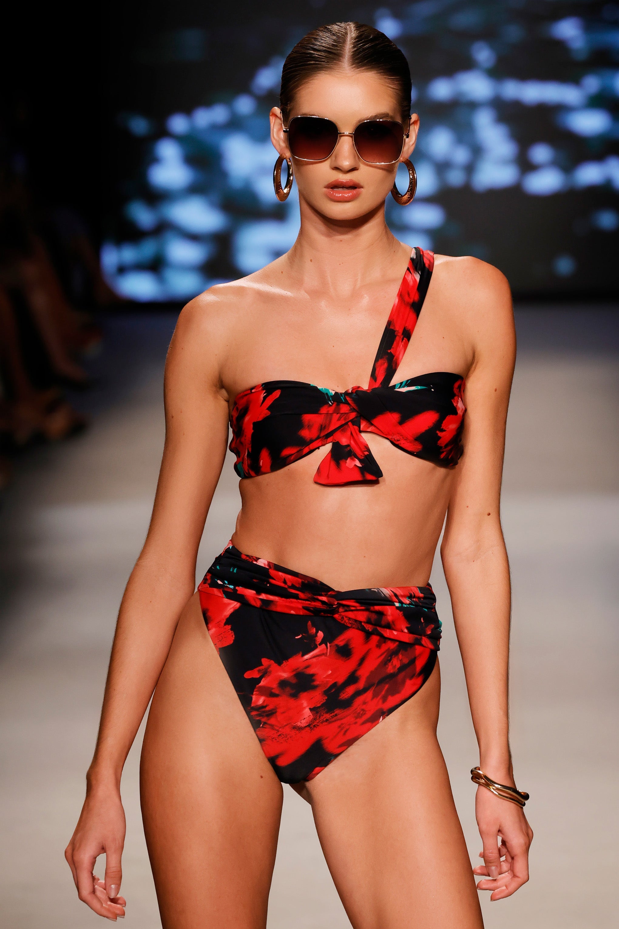 Bowline Multi Print One Shoulder Knotted Bikini Top-Babyboo Dress Store. All Rights Reserved.