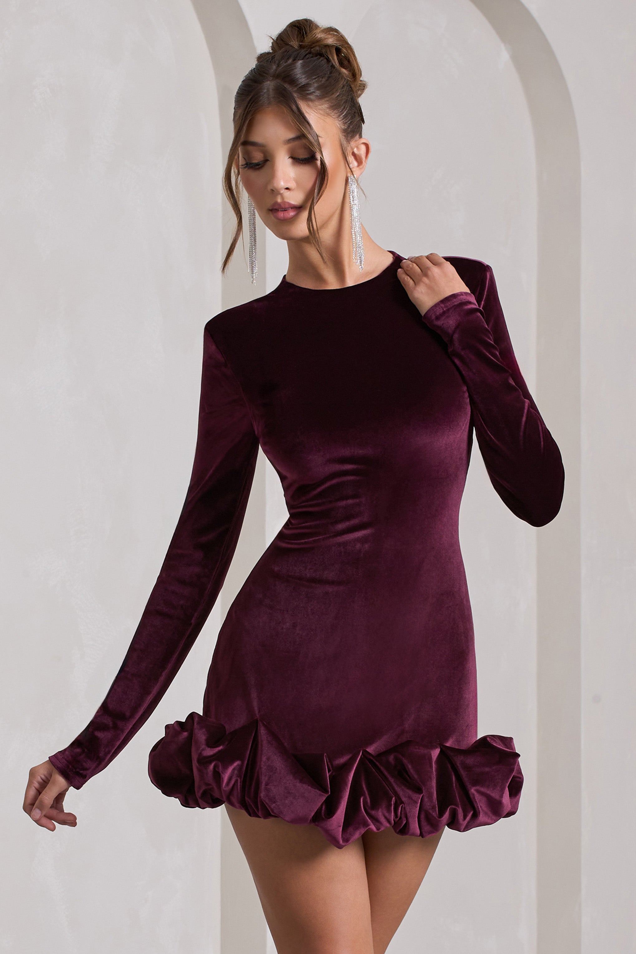 Claudine Port Velvet Long-Sleeved Ruffled Mini Dress-Babyboo Dress Store. All Rights Reserved.