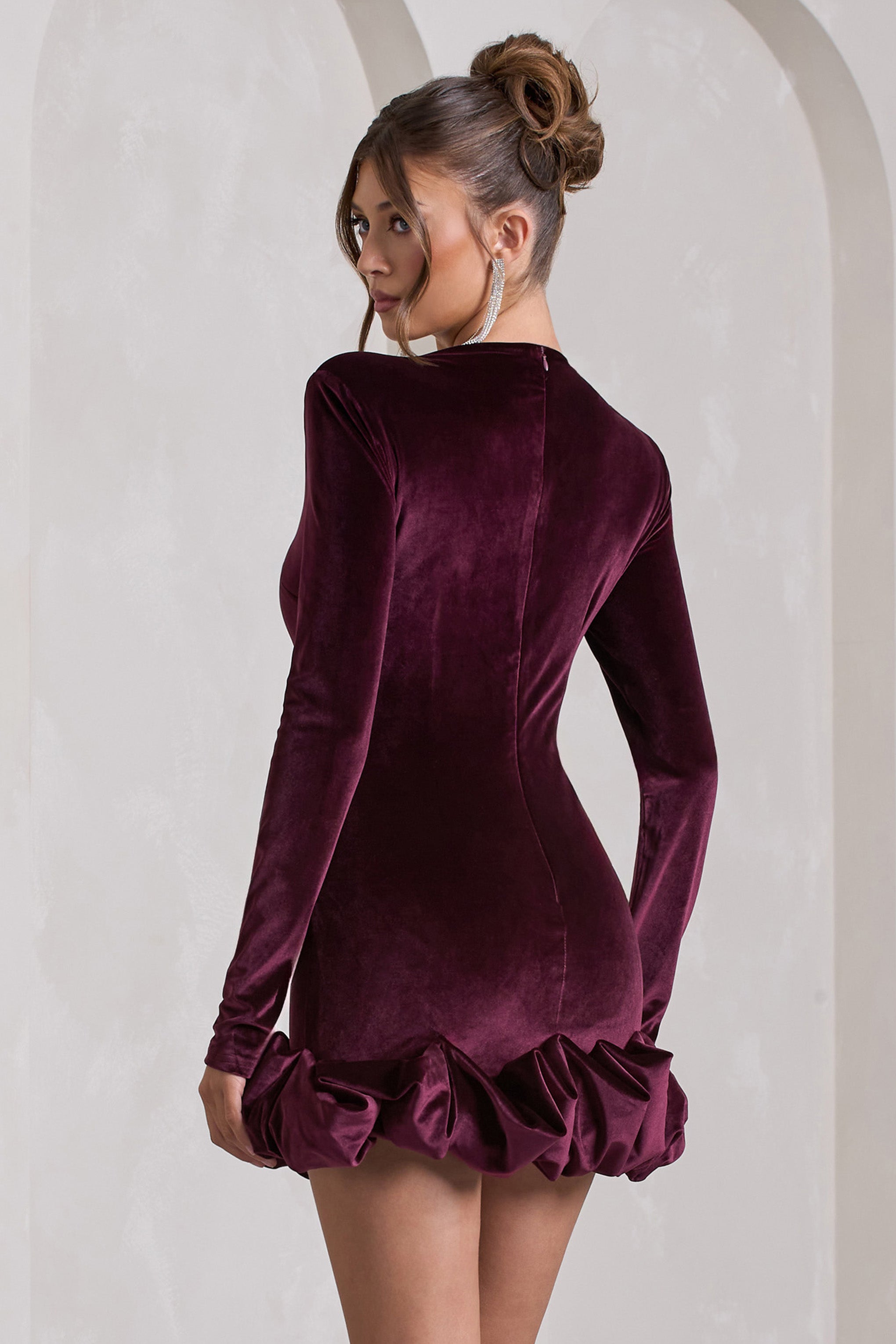 Claudine Port Velvet Long-Sleeved Ruffled Mini Dress-Babyboo Dress Store. All Rights Reserved.